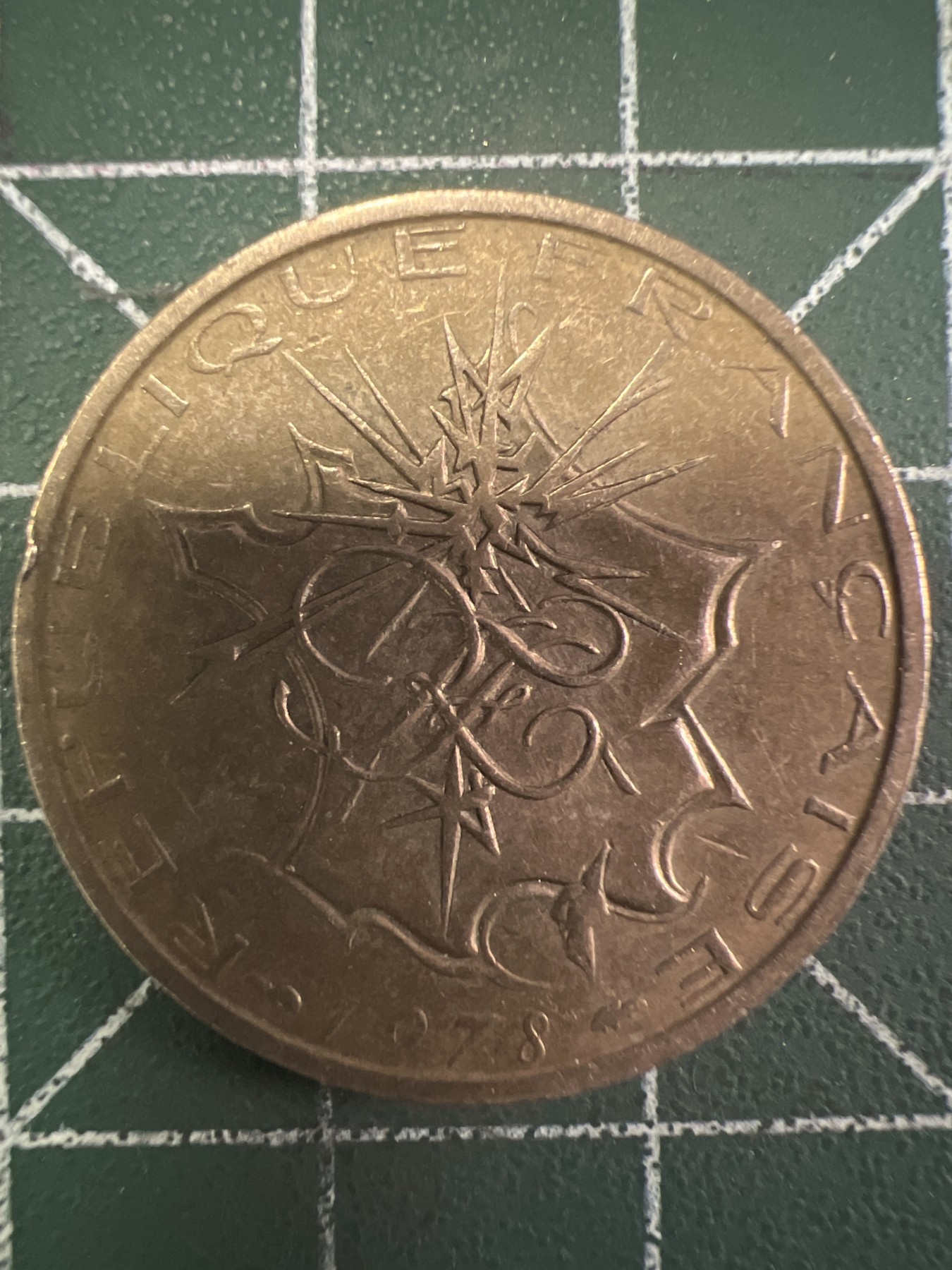 泡泡堂第352期  世界硬币 （无押金，捡漏，全场20包邮，偏远地区除外，接收代拍业务） 法国10法郎