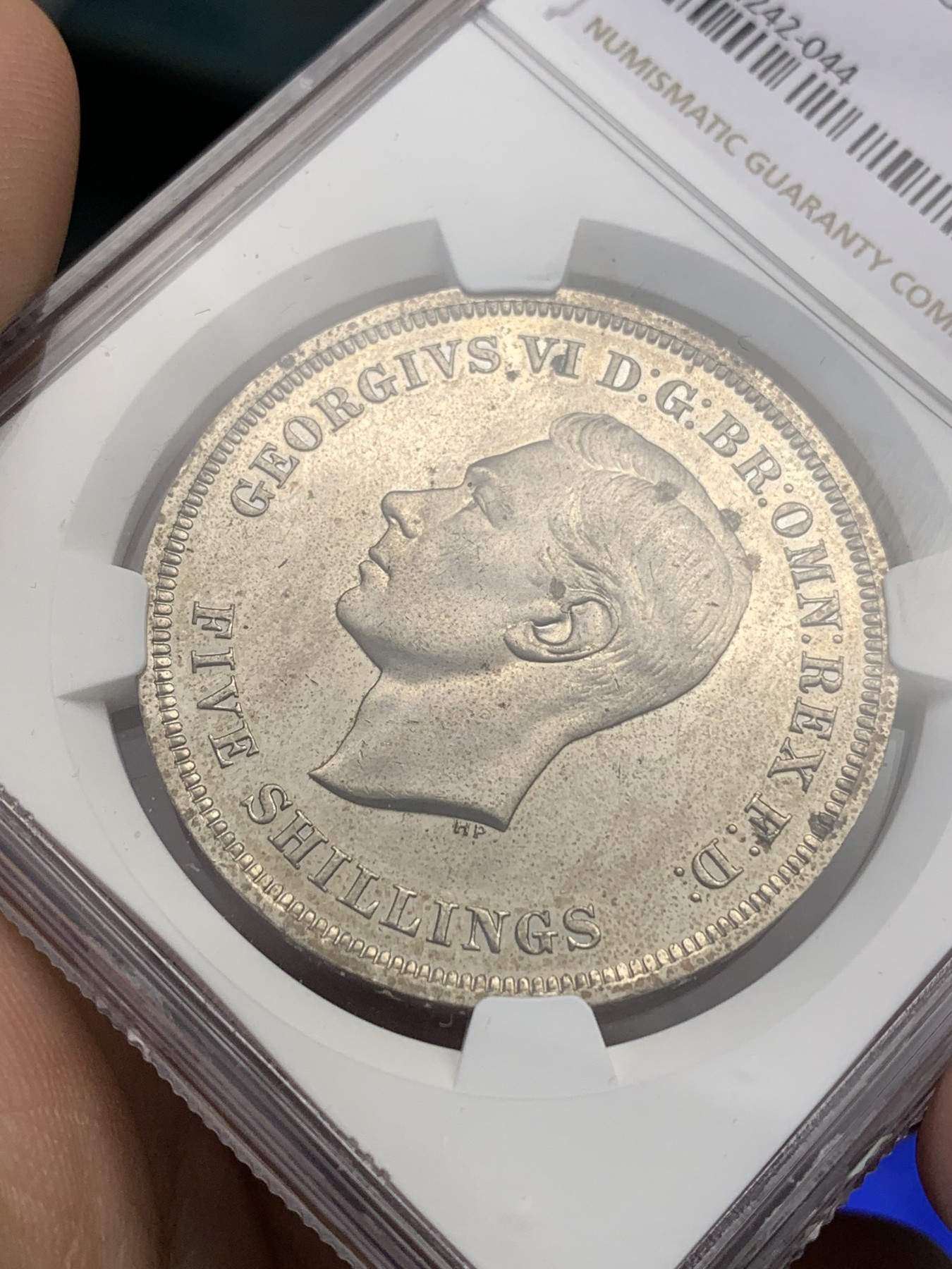 《竞宝斋》第179场-周日，周一2场 (全场包邮) NGC-PL64 英国 1951年 1克朗 乔治六世 最后的马剑 镜面底板 品相好 非常靓