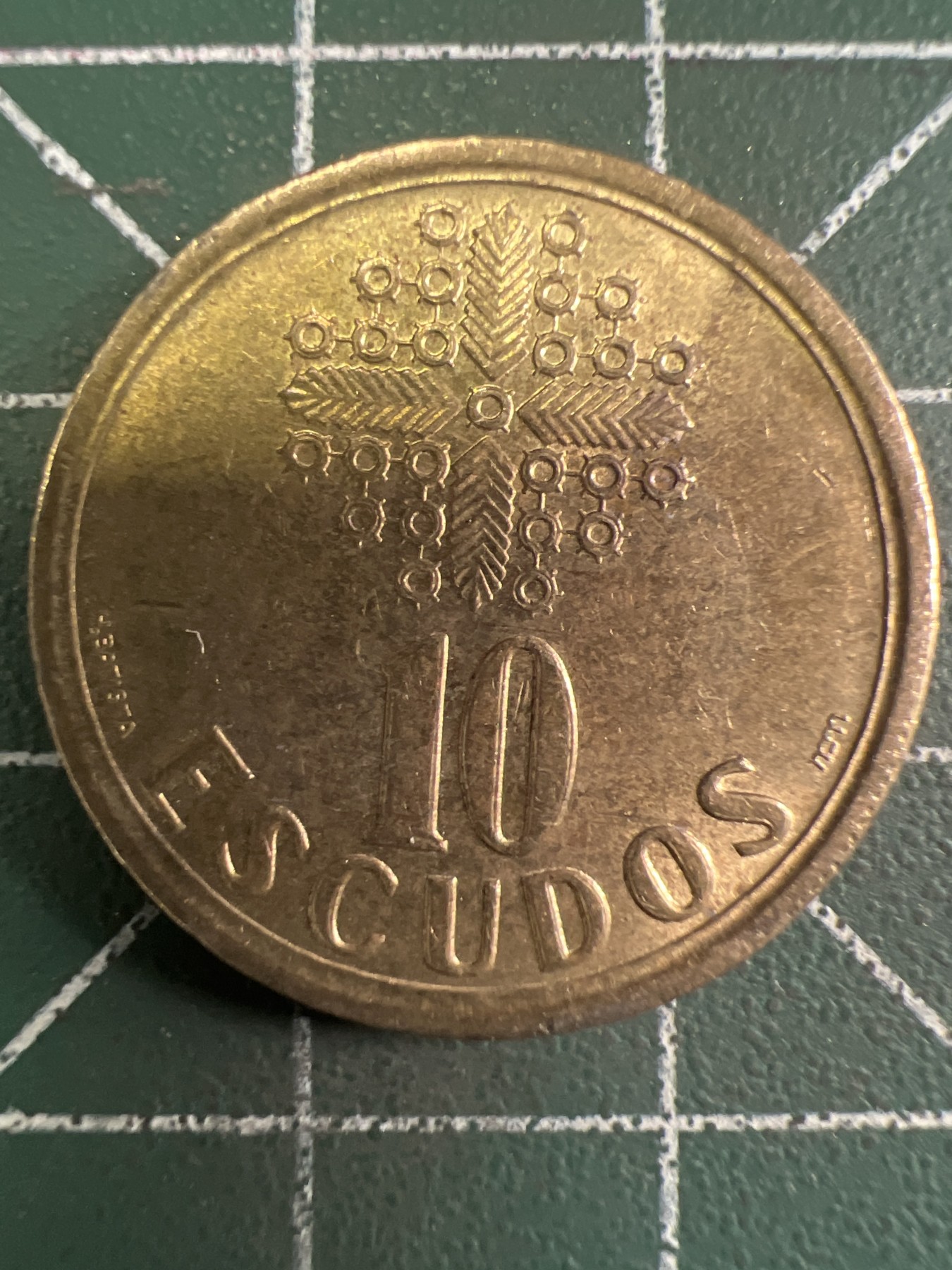 泡泡堂第353期  世界硬币 （无押金，捡漏，全场20包邮，偏远地区除外，接收代拍业务） 葡萄牙10埃斯库多