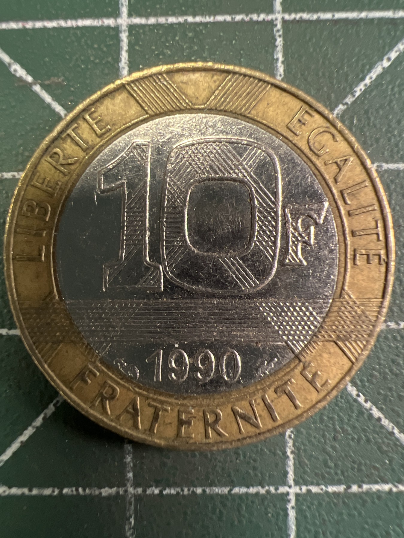 泡泡堂第350期  世界硬币 （无押金，捡漏，全场20包邮，偏远地区除外，接收代拍业务） 法国小飞人