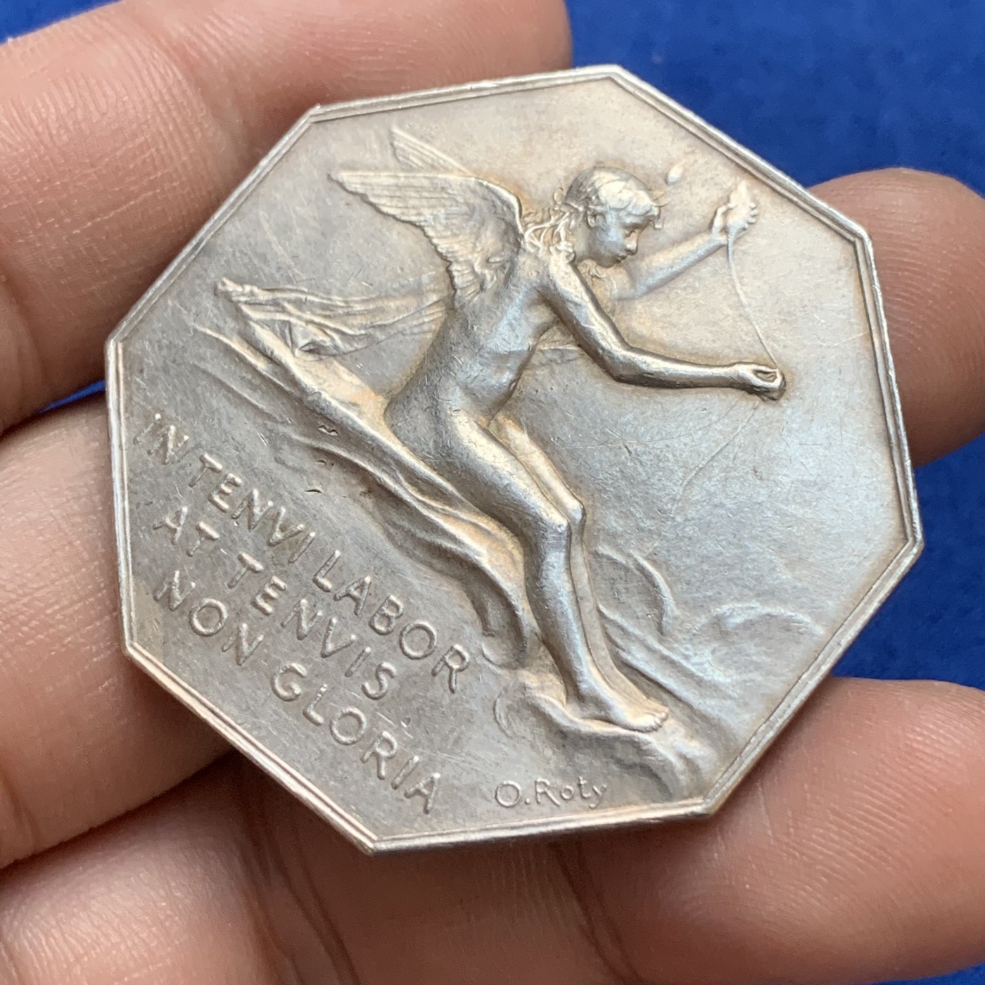 《竞宝斋》第179场-周日，周一2场 (全场包邮) 法国八角银质代币 里昂商会 35.4g，41.6mm，丰饶角边铭，大块头，名家罗蒂作品 天使精美