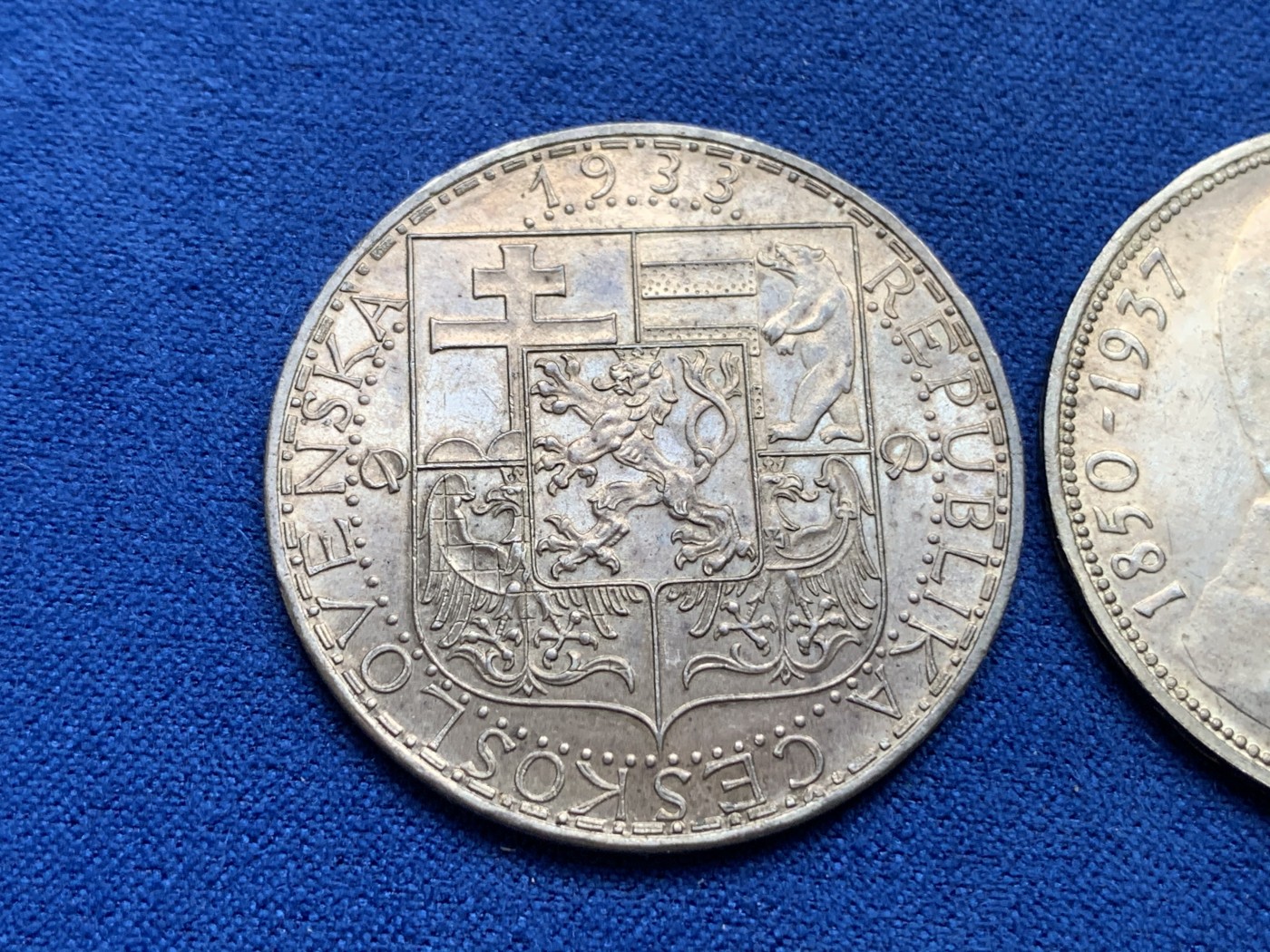 《竞宝斋》第179场-周日，周一2场 (全场包邮) 捷克斯洛伐克1933年、1937年20克朗银币2枚