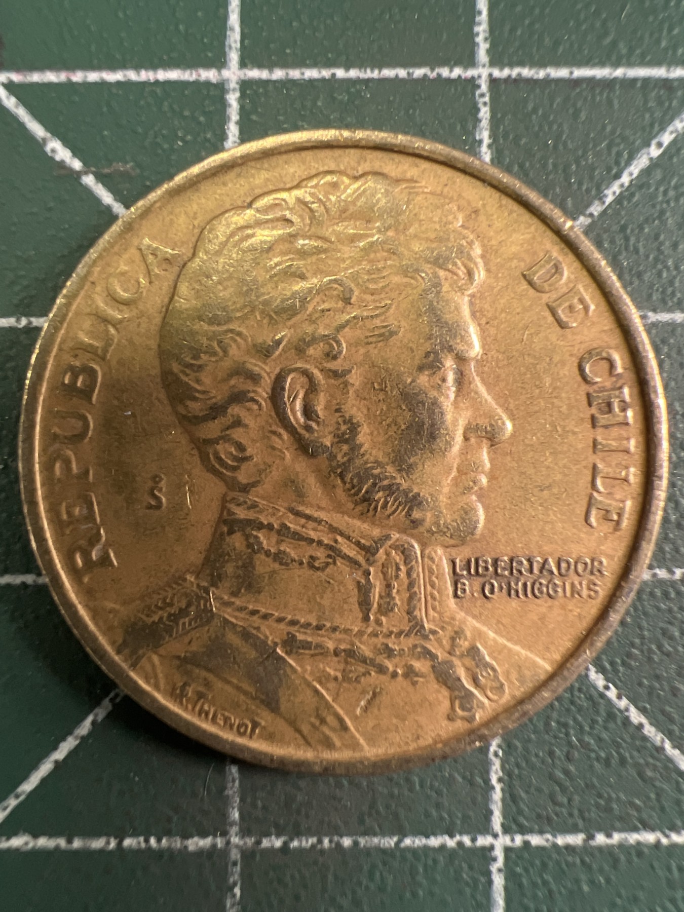 泡泡堂第353期  世界硬币 （无押金，捡漏，全场20包邮，偏远地区除外，接收代拍业务） 智利1比索