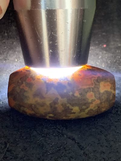 精美亚光高玉化草花纹战国红玛瑙手工雕刻道字桶珠一颗！ 精美亚光高玉化草花纹战国红玛瑙手工雕刻道字桶珠一颗！