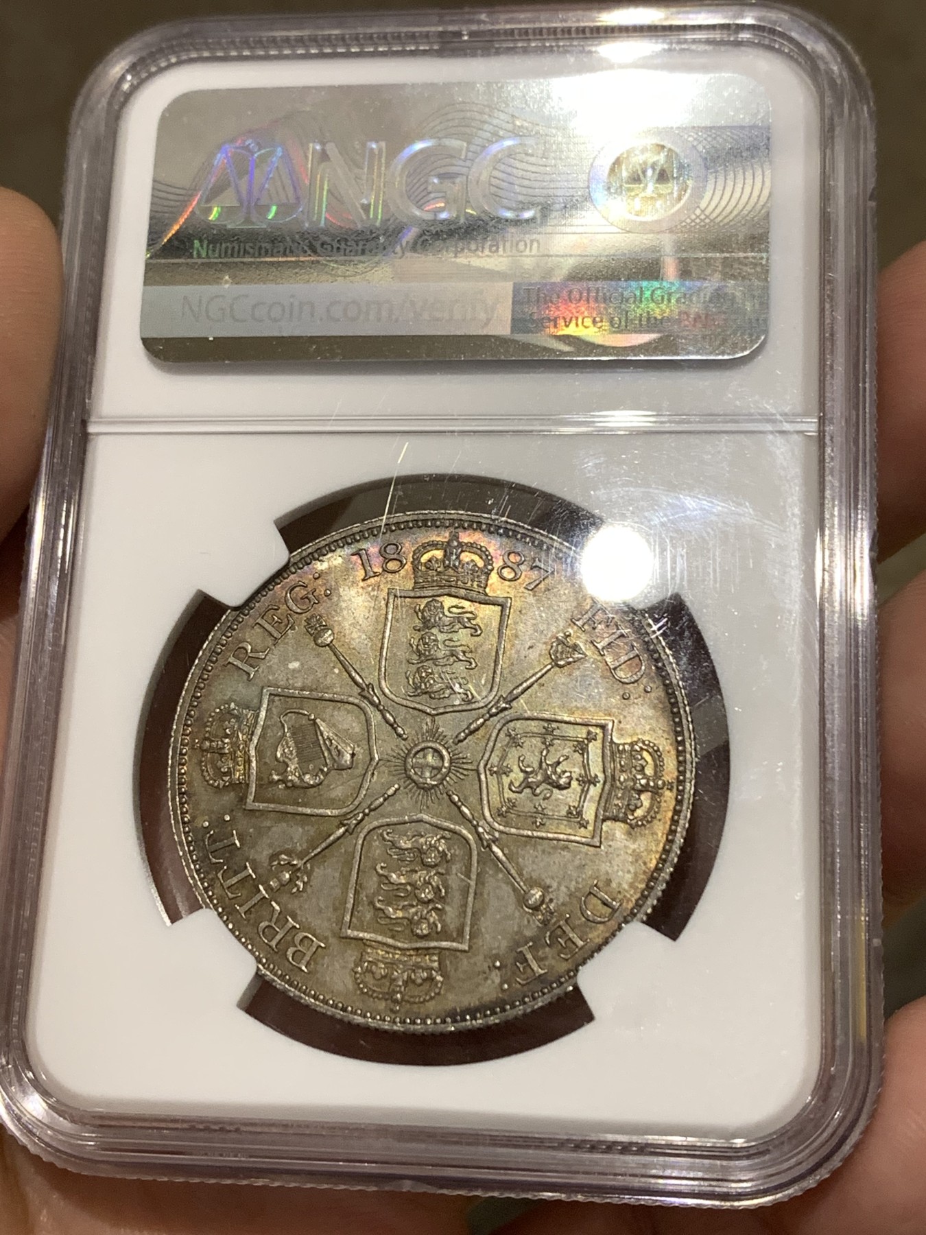 《竞宝斋》第179场-周日，周一2场 (全场包邮) NGC MS65 英国1887年 维多利亚女王高冠版 双福林银币 高等级分数 双面五彩包浆非常难得