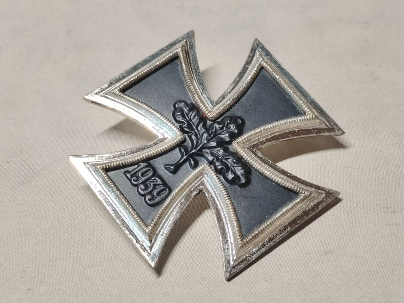 老威廉第二次麦稀奇拍卖 德国57一铁  好品 送收藏盒