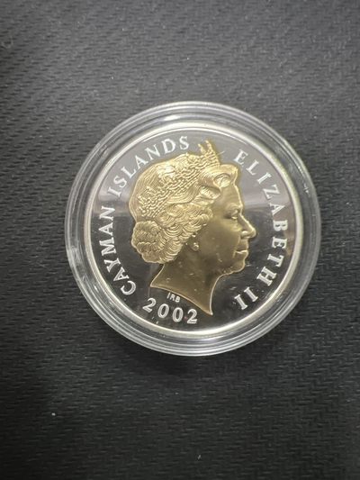 飞翔风筝第三场拍世界纸币银币硬币 - 开曼群岛2002年精制鎏金银币