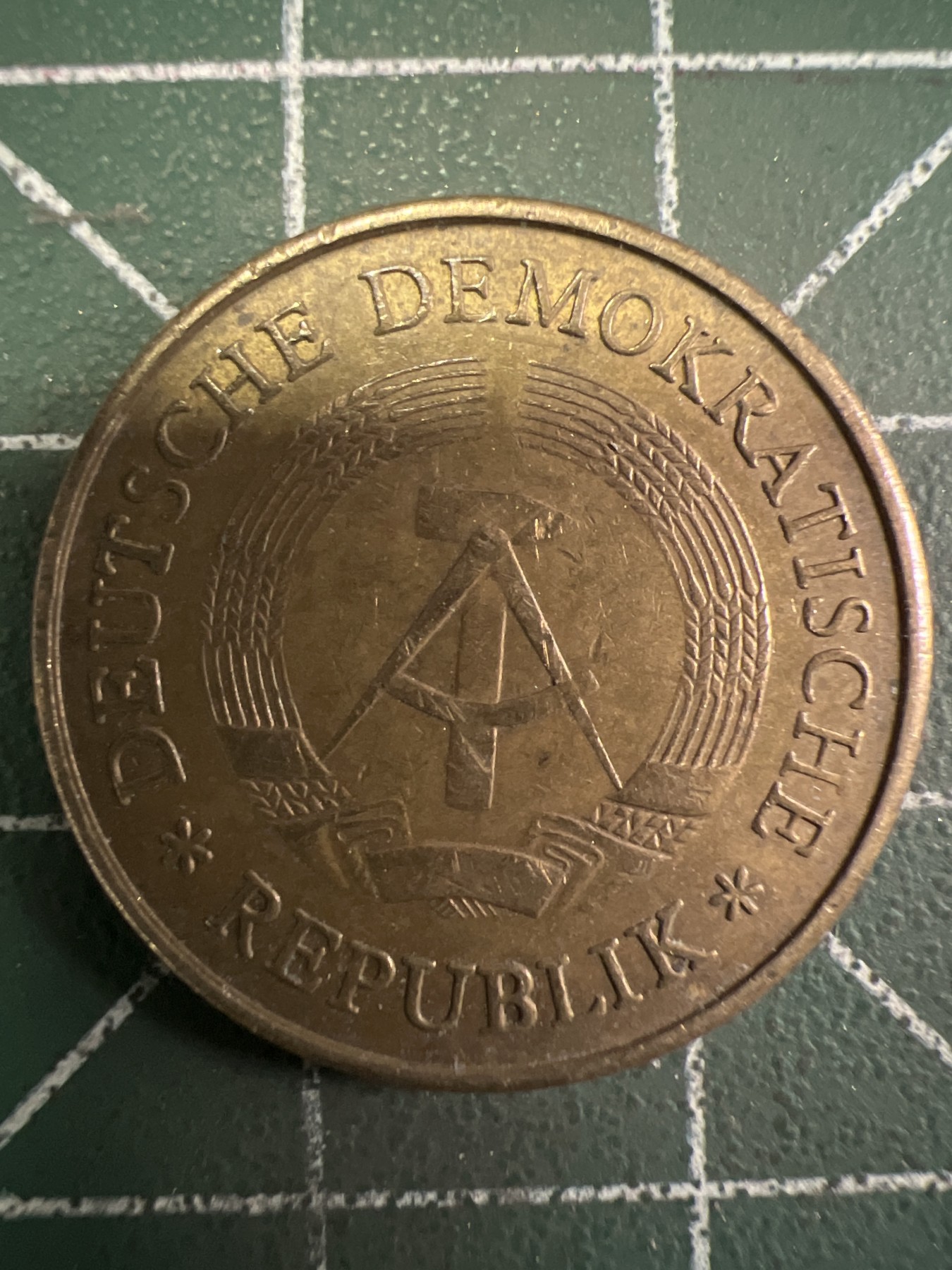 泡泡堂第377期 硬币专场 （无押金，捡漏，全场20包邮，偏远地区除外，接收代拍业务） 东德20芬尼