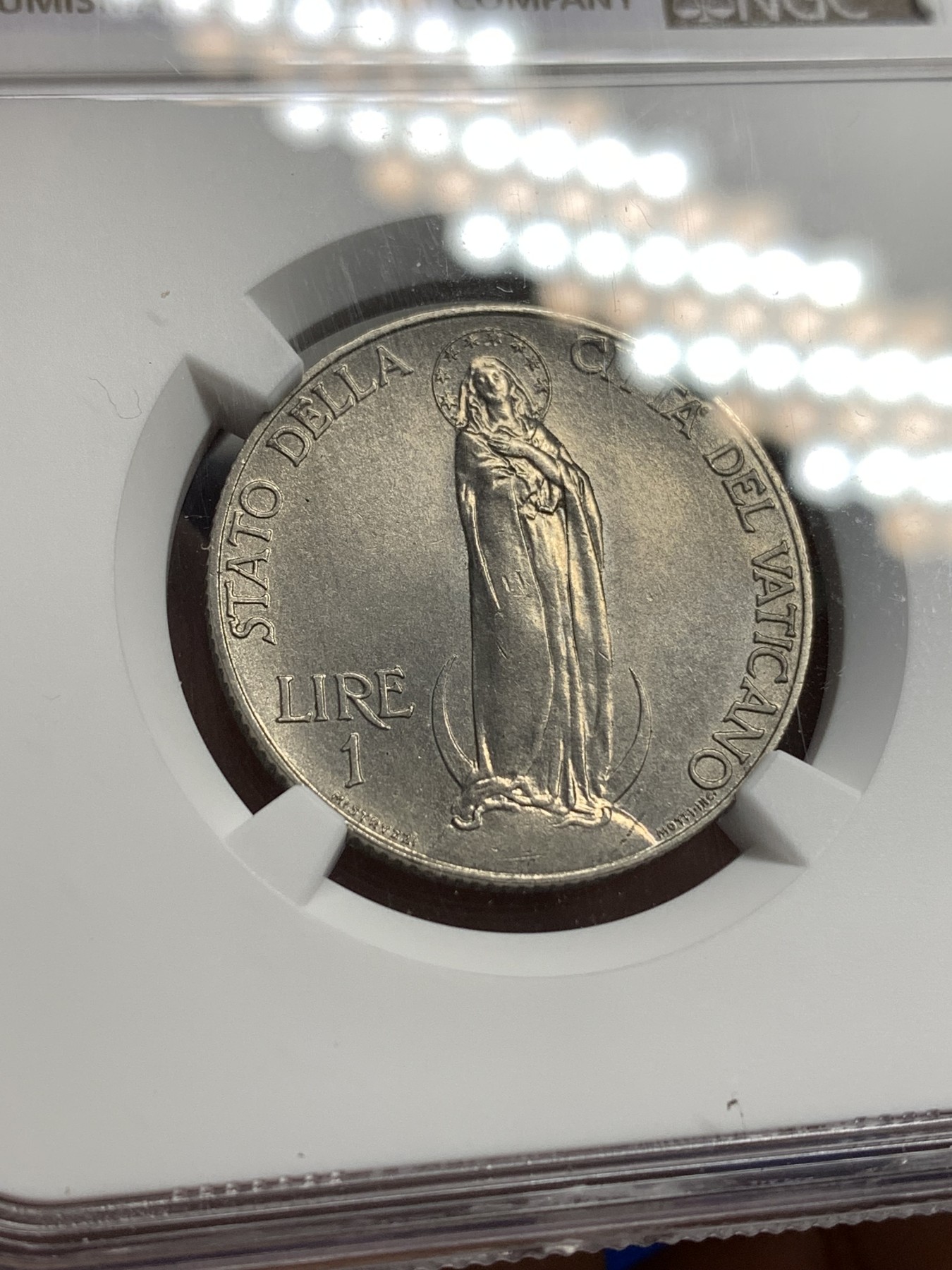 《竞宝斋》第179场-周日，周一2场 (全场包邮) NGC MS64 梵蒂冈 1930年 圣母像1里拉  意式美学典范