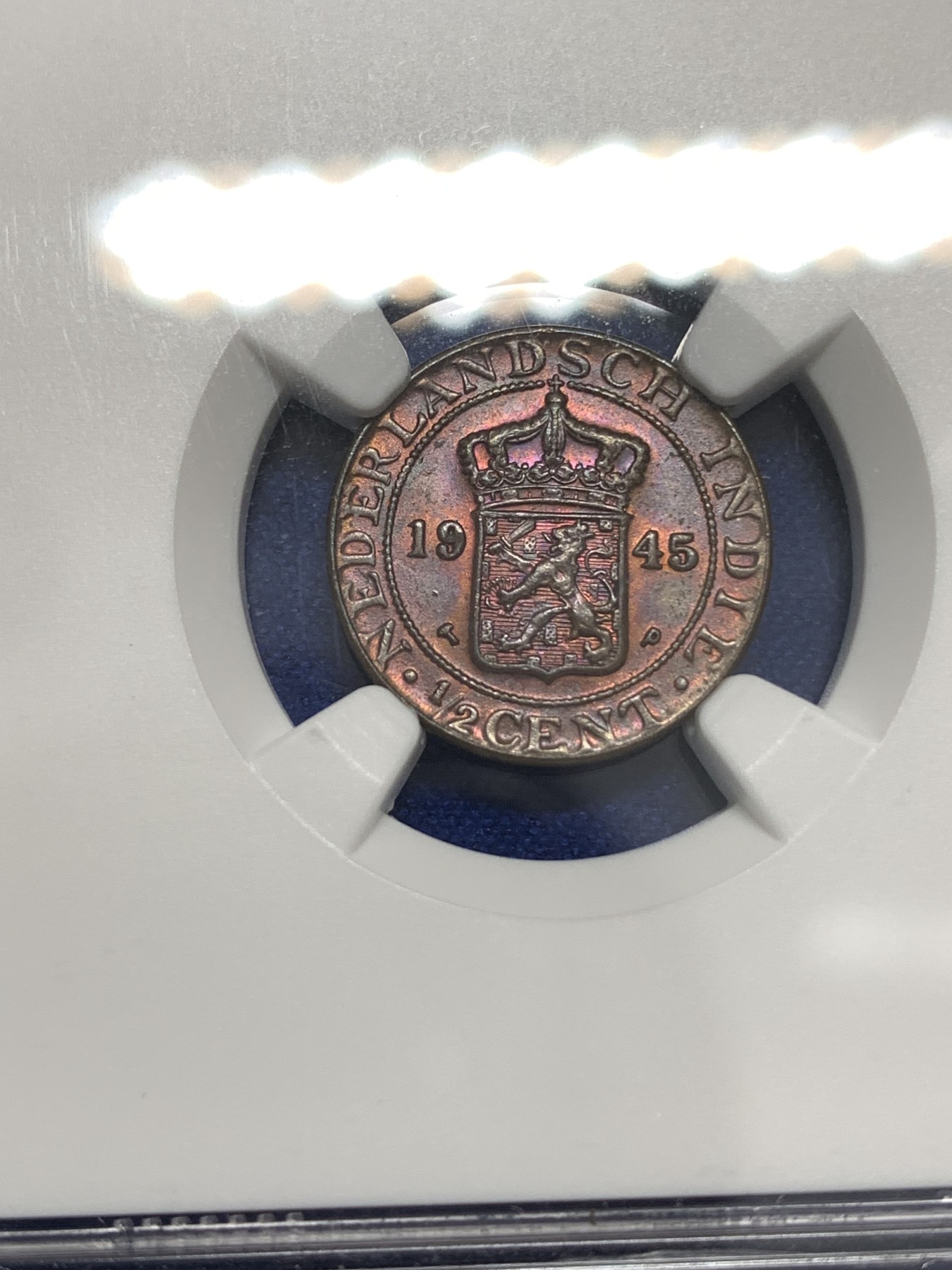 《竞宝斋》第179场-周日，周一2场 (全场包邮) NGC-MS63BN 荷属东印度 1945年半分铜币 酒红色醇厚包浆 背面书法设计优秀