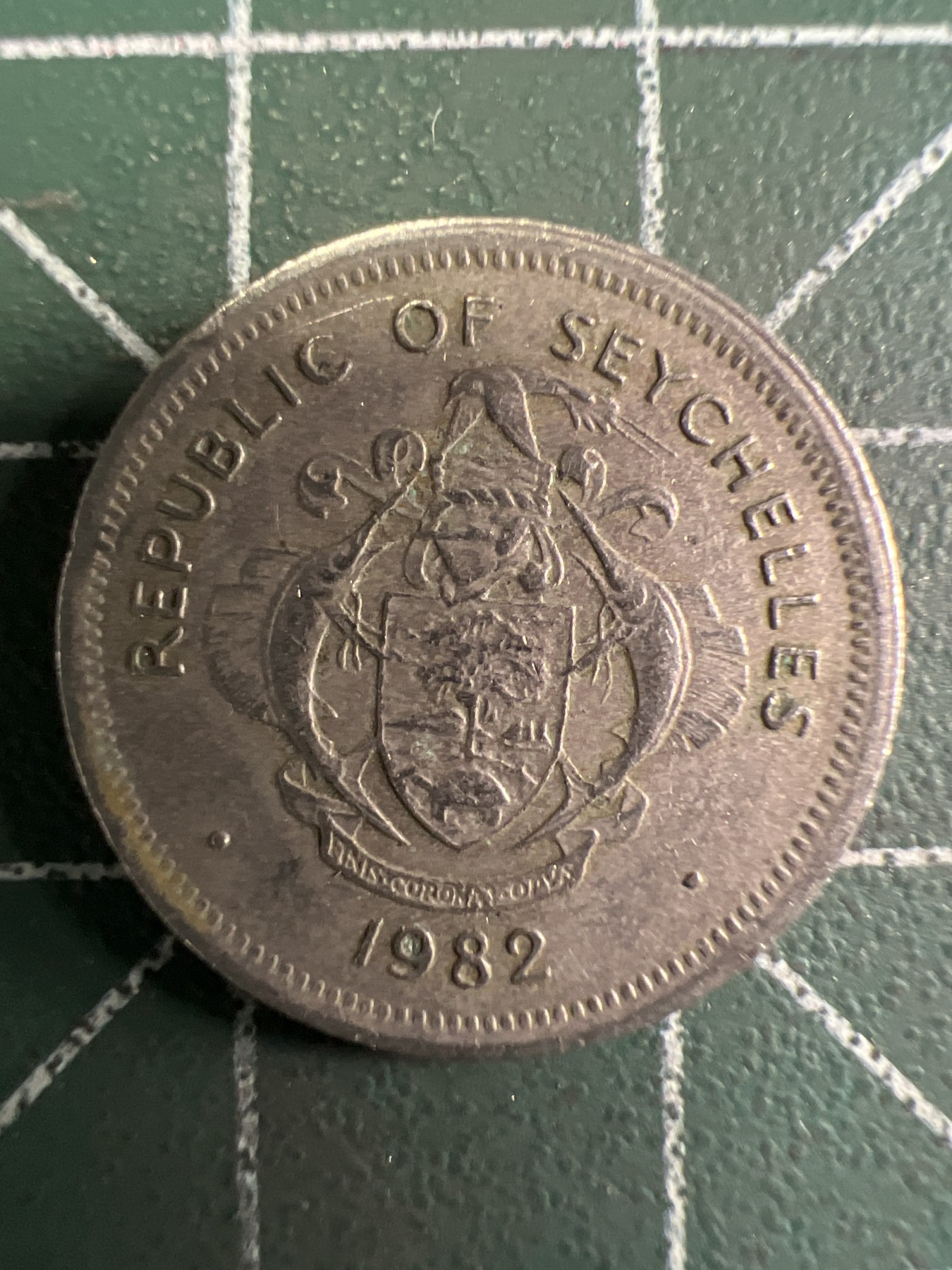 泡泡堂第353期  世界硬币 （无押金，捡漏，全场20包邮，偏远地区除外，接收代拍业务） 塞舌尔25分