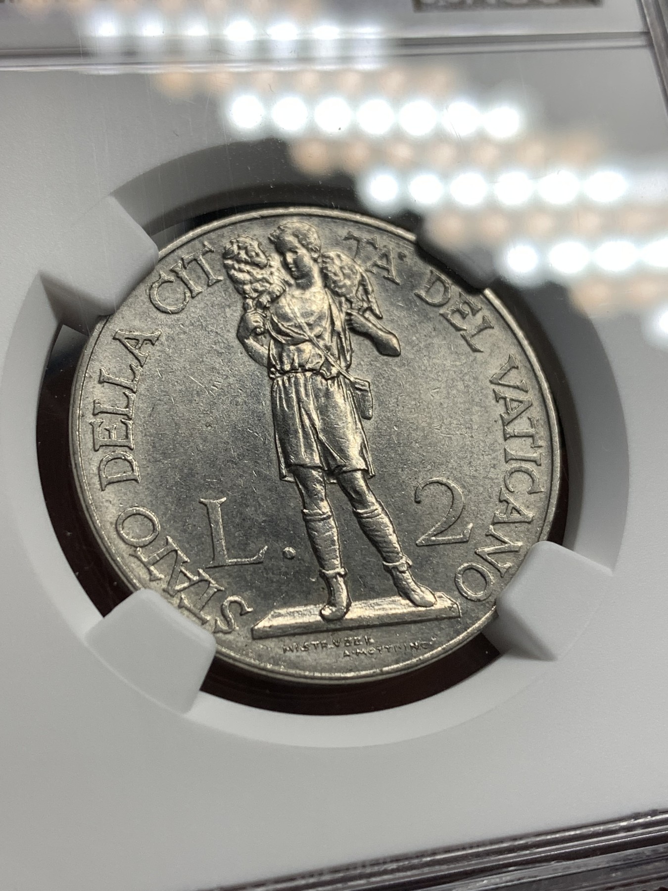 《竞宝斋》第179场-周日，周一2场 (全场包邮) NGC MS62 梵蒂冈 1937年 扛羊2里拉 经典设计 细节好