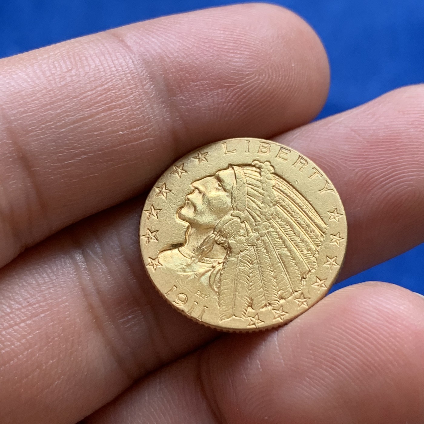 《竞宝斋》第179场-周日，周一2场 (全场包邮) 美国1911年印第安头5美元金币，unc品相，重8.35g 细节非常好