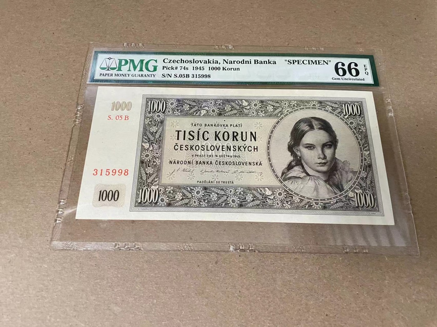 【Blue Auction】✨世界纸币精拍第341期——周日畅拍场 【样钞】捷斯 1945年1000克朗 PMG66EPQ 大票幅