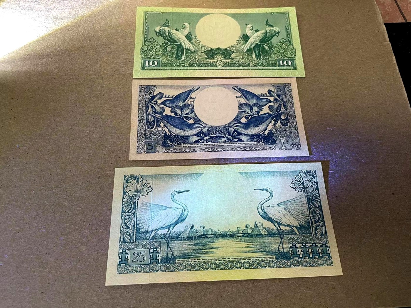 【Blue Auction】✨世界纸币精拍第341期——周日畅拍场 【一组7张】印尼 1959年5-1000卢比 花鸟版 套装 品相如图 非常精美 含少见500卢比