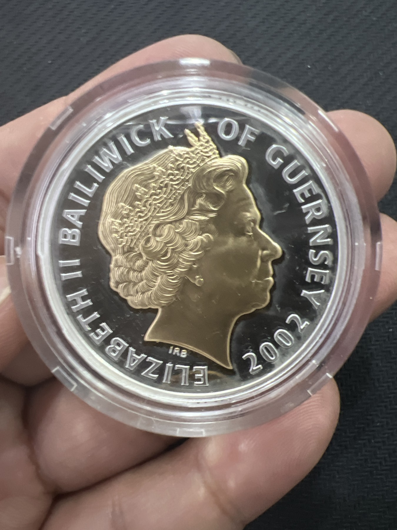 飞翔风筝第三场拍世界纸币银币硬币 格恩济群岛2002年精制鎏金银币