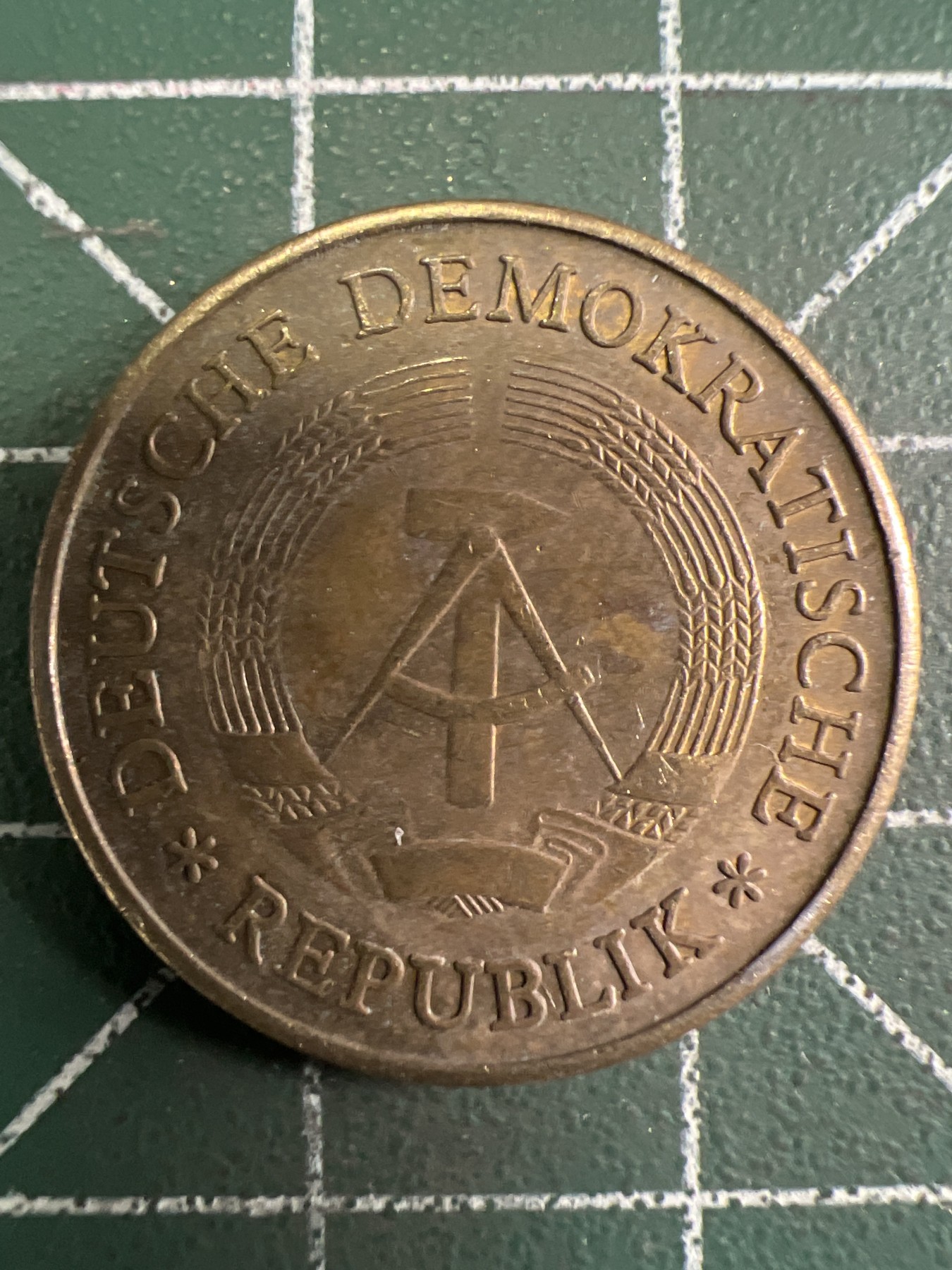 泡泡堂第376期 硬币专场 （无押金，捡漏，全场20包邮，偏远地区除外，接收代拍业务） 东德20芬尼