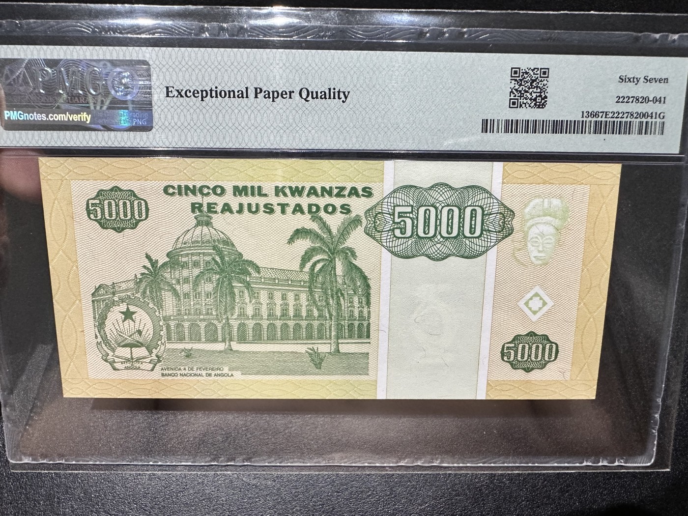 《外钞收藏家》第二百八十六期（连拍第三场） 1995年安哥拉5000 PMG67无47