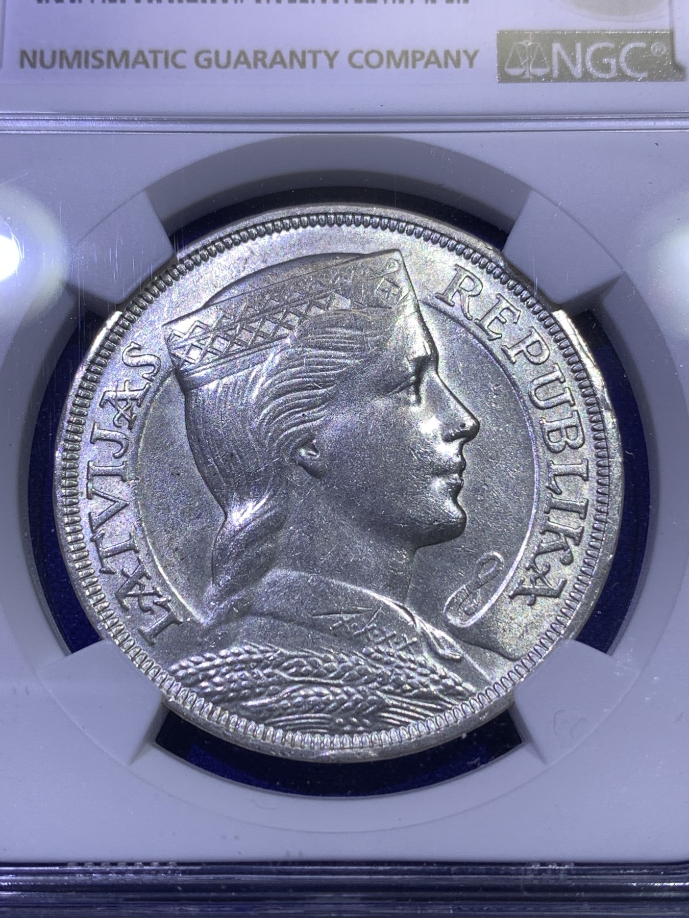 《竞宝斋》第179场-周日，周一2场 (全场包邮) NGC UNC 拉脱维亚 1931年 5拉特大银币