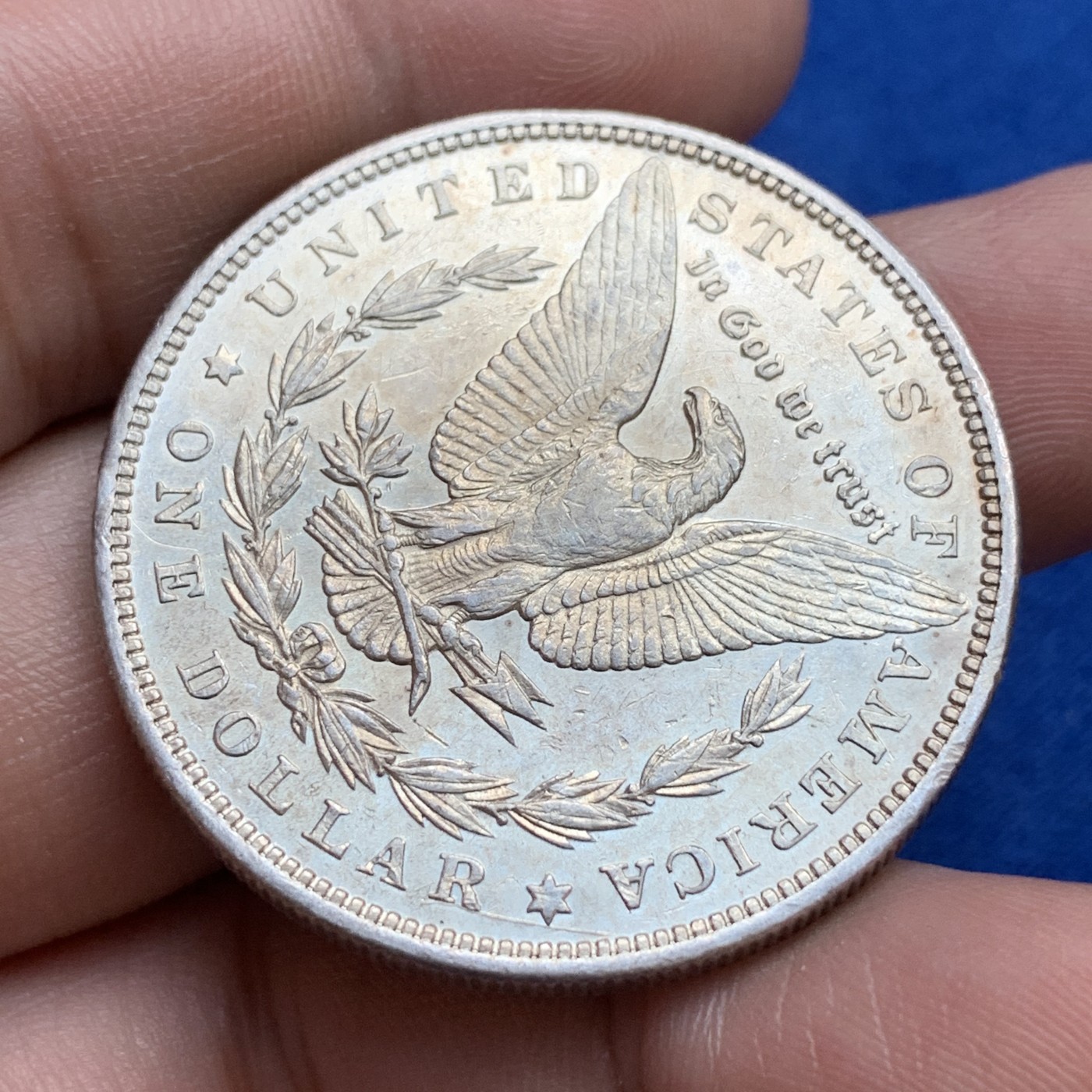 《竞宝斋》第179场-周日，周一2场 (全场包邮) 美国 1884年 摩根1美元大银币 带底光不错