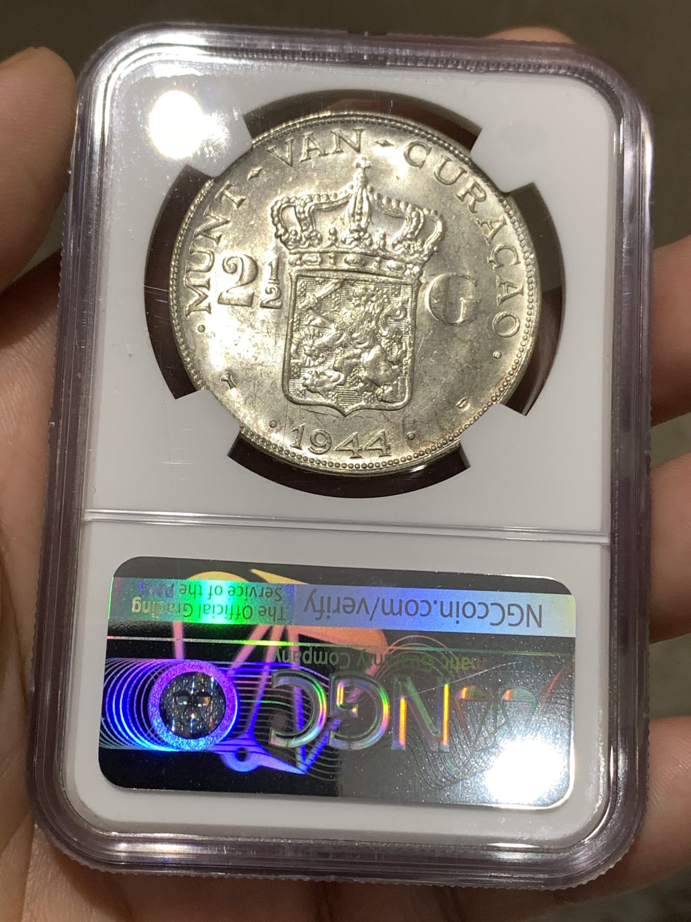 《竞宝斋》第179场-周日，周一2场 (全场包邮) NGC-MS64 荷属库拉索1944年 威廉米娜女王 2.5盾大银币