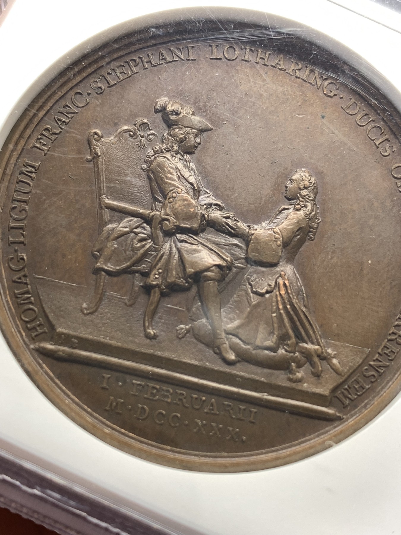 《竞宝斋》第179场-周日，周一2场 (全场包邮) NGC MS63 1730年法国路易十五“洛林的致敬”高浮雕铜章 稀少品种 顶级品相状态