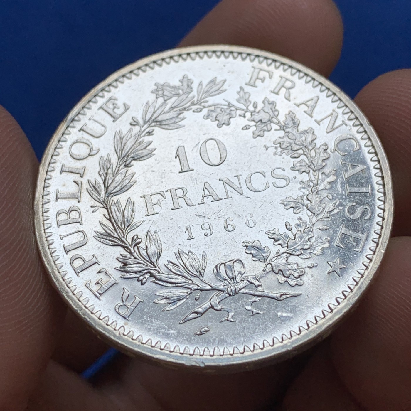 《竞宝斋》第179场-周日，周一2场 (全场包邮) 法国 1966年 大力神 10法郎 银币