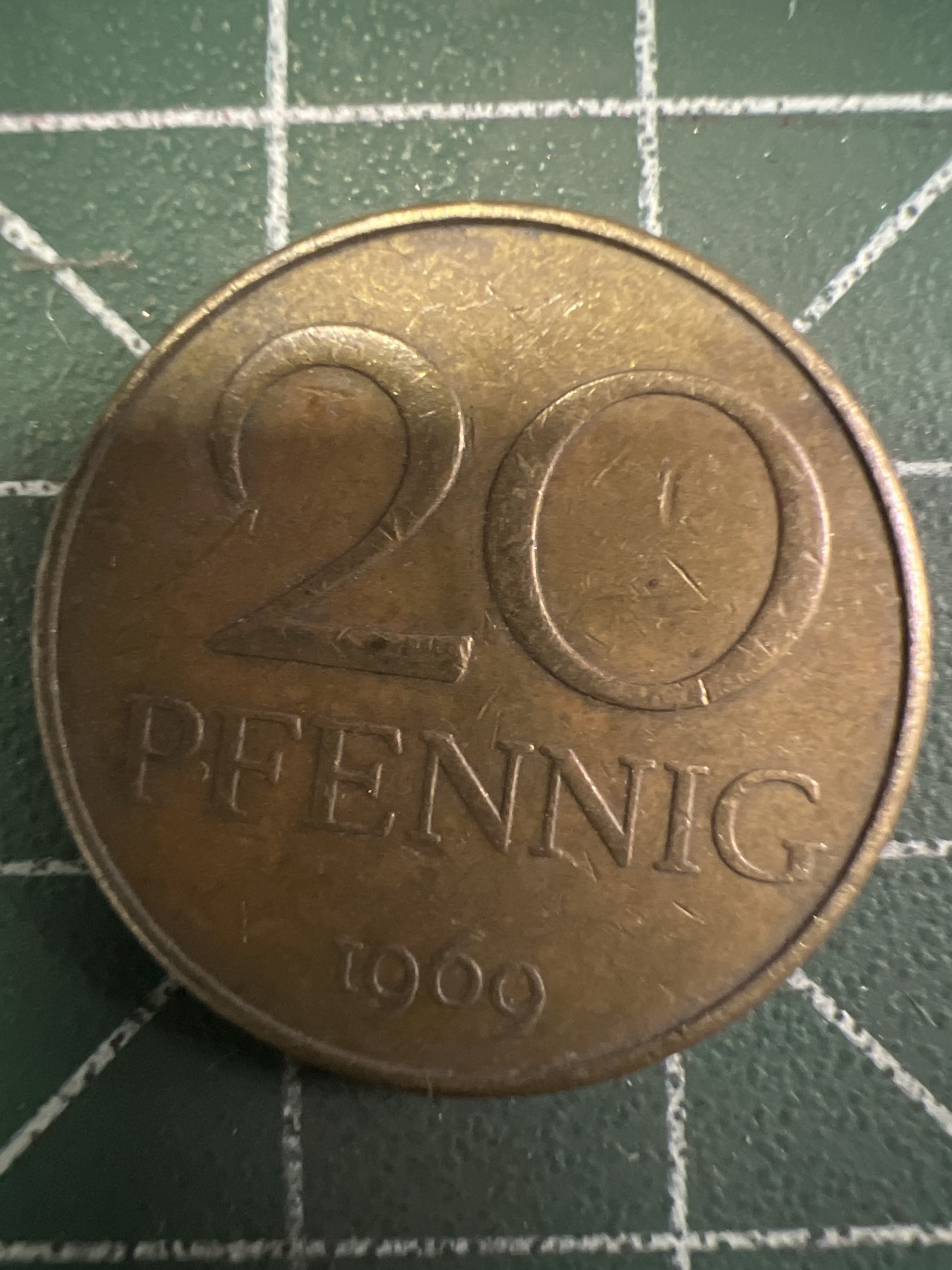 泡泡堂第351期  世界硬币 （无押金，捡漏，全场20包邮，偏远地区除外，接收代拍业务） 东德20芬尼