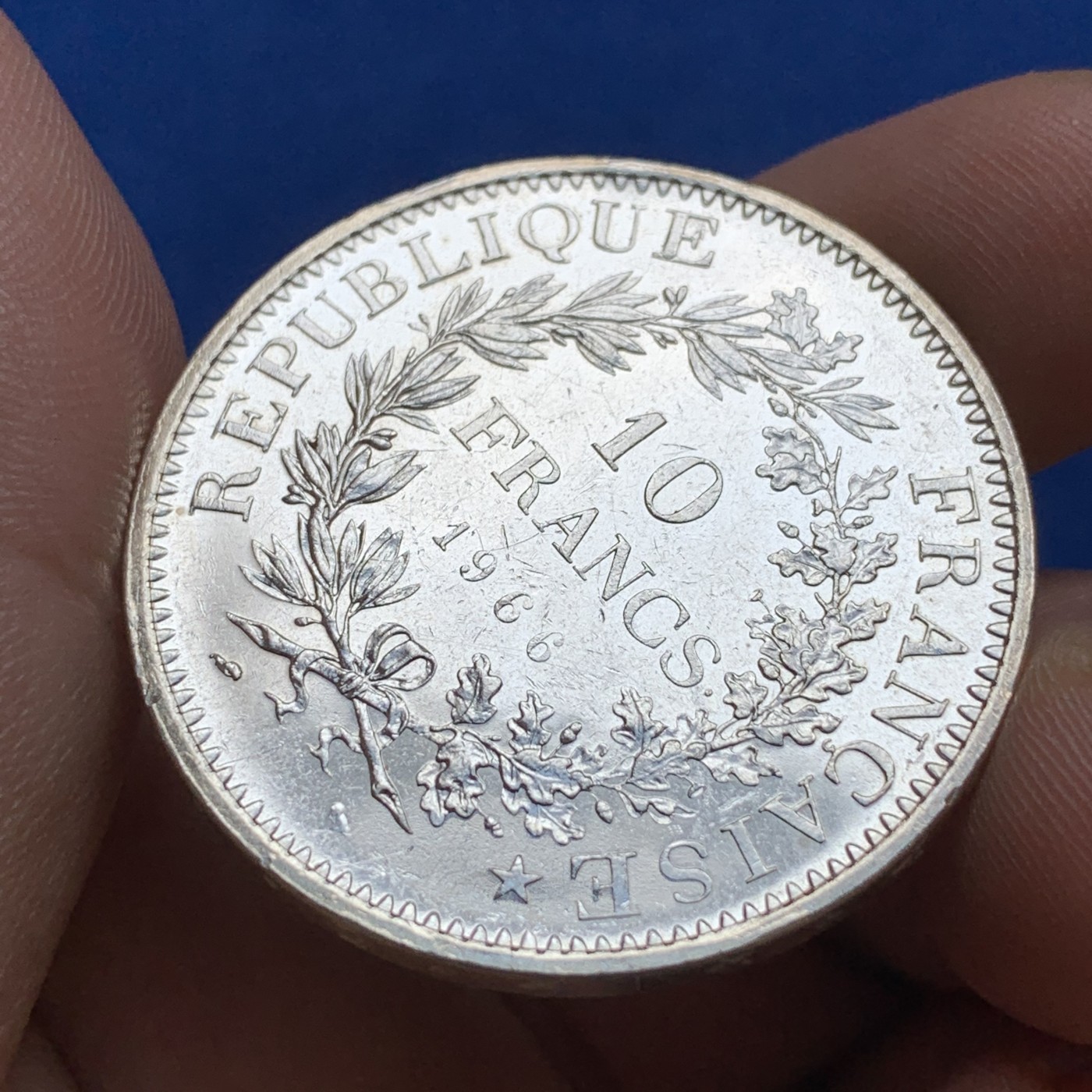 《竞宝斋》第179场-周日，周一2场 (全场包邮) 法国 1966年 大力神 10法郎 银币