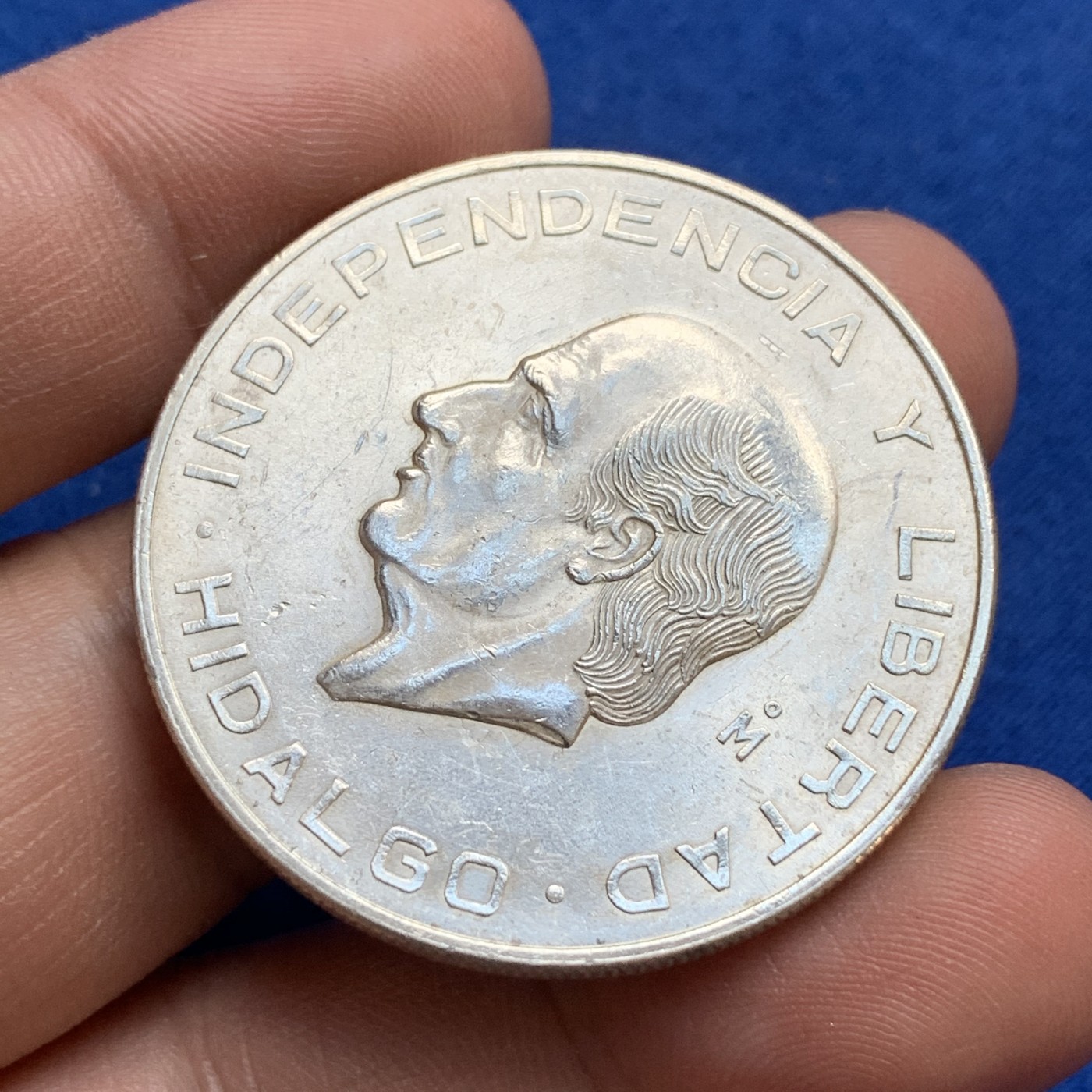 《竞宝斋》第179场-周日，周一2场 (全场包邮) 墨西哥 1956年 10比索大银币