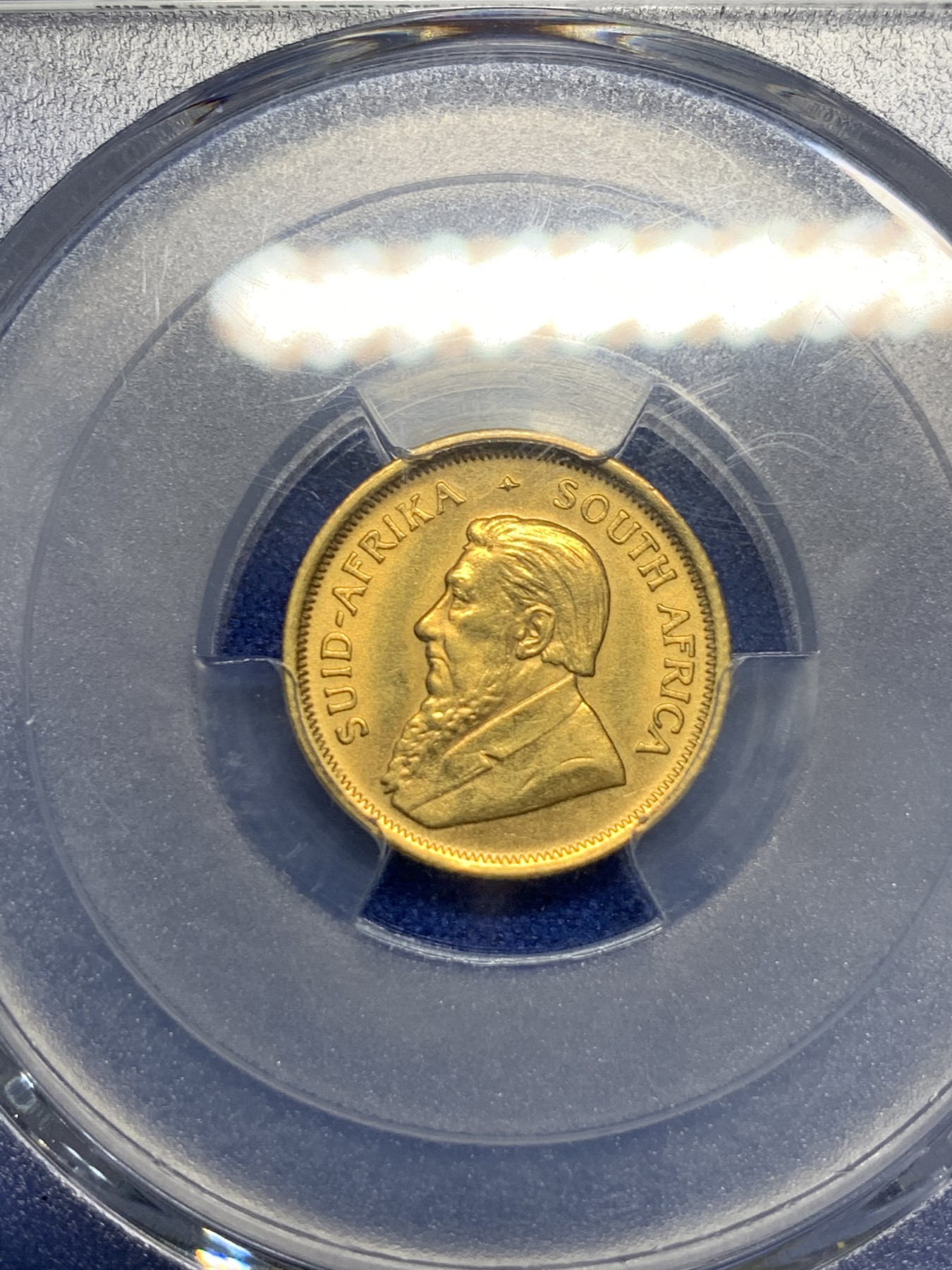 《竞宝斋》第179场-周日，周一2场 (全场包邮) PCGS-MS62 南非1985年1/10克鲁格金币，经典品种，光泽度高细节好，重3.39g,金价也要1500了