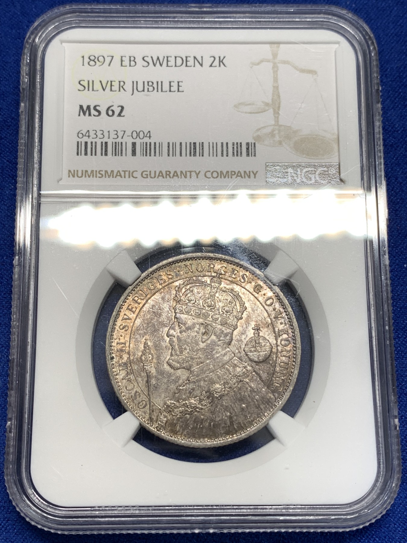 《竞宝斋》第179场-周日，周一2场 (全场包邮) NGC MS62 瑞典1897年 2克朗银币。双面身材包浆非常不错