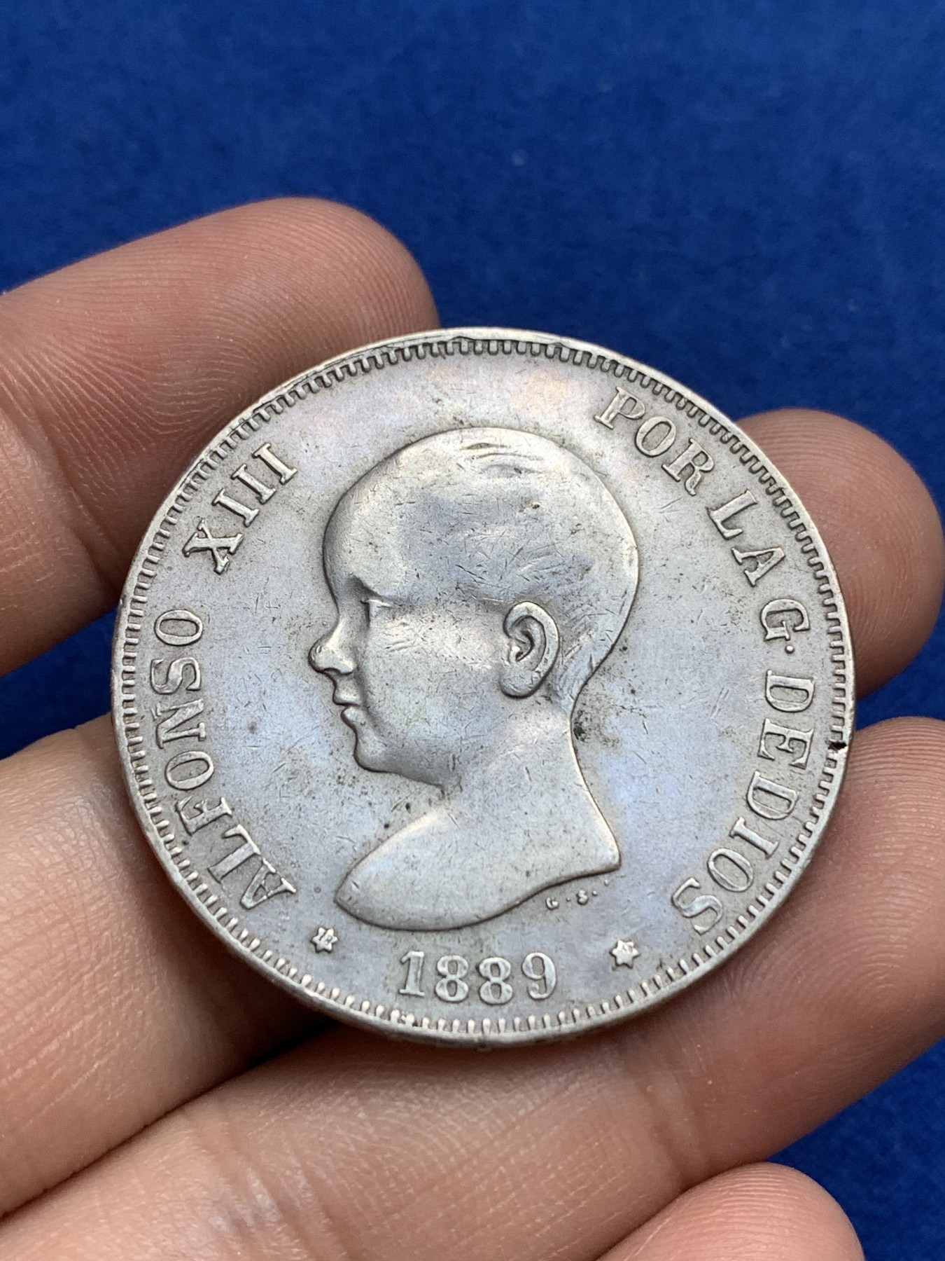 《竞宝斋》第179场-周日，周一2场 (全场包邮) 1889 西班牙 阿方索十三世5比塞塔银币 侯爵铸造 国王批准 塞尔维亚造 含银量不低于90% 老假双柱！重量24克多