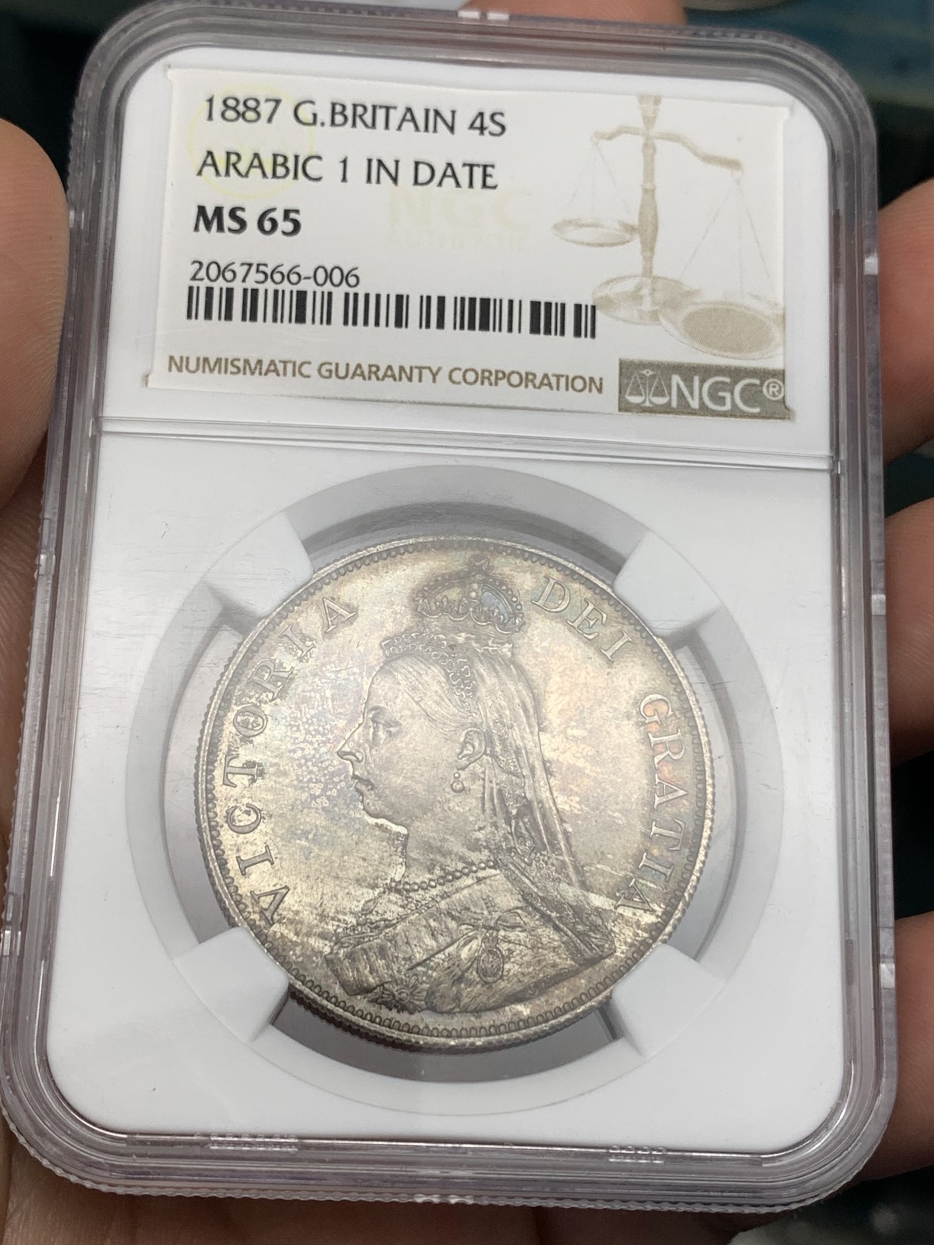 《竞宝斋》第179场-周日，周一2场 (全场包邮) NGC MS65 英国1887年 维多利亚女王高冠版 双福林银币 高等级分数 双面五彩包浆非常难得