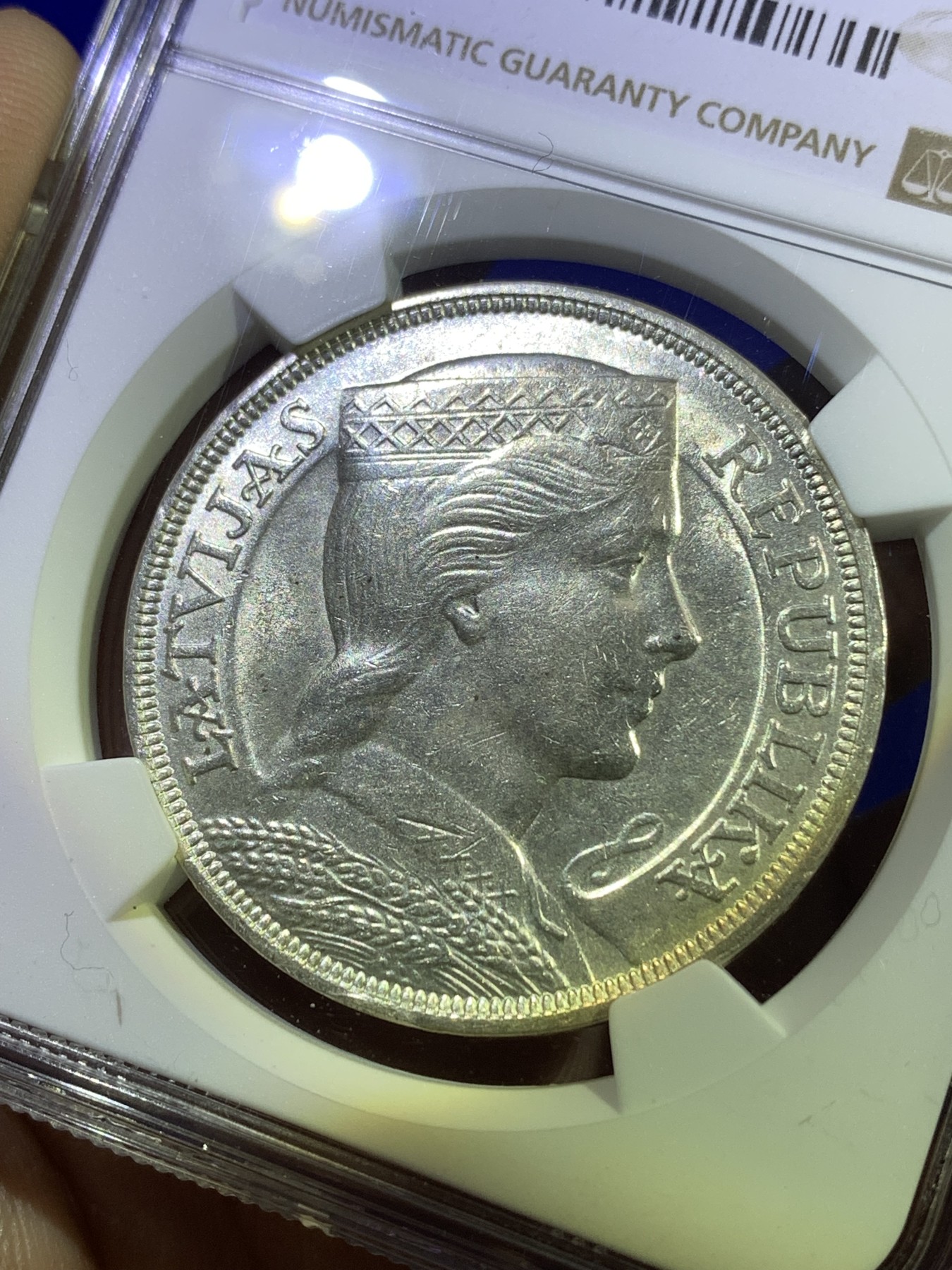 《竞宝斋》第179场-周日，周一2场 (全场包邮) NGC UNC 拉脱维亚 1931年 5拉特大银币