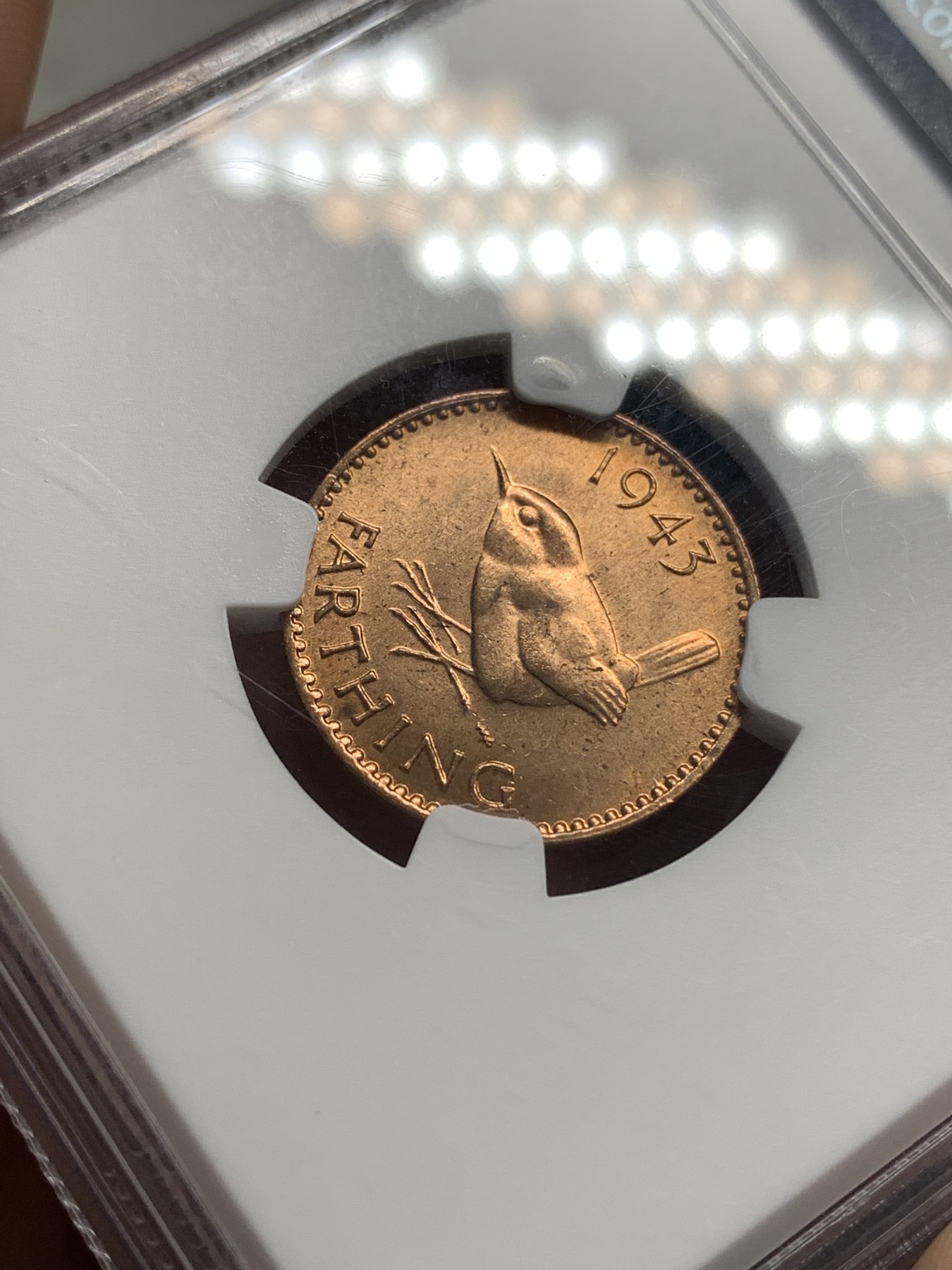 《竞宝斋》第179场-周日，周一2场 (全场包邮) NGC-MS65RD 英国 1943年 亚军分 乔治六世 小鸟 1/4便士 铜币 更高分仅一枚 卷拆极美品 非常漂亮