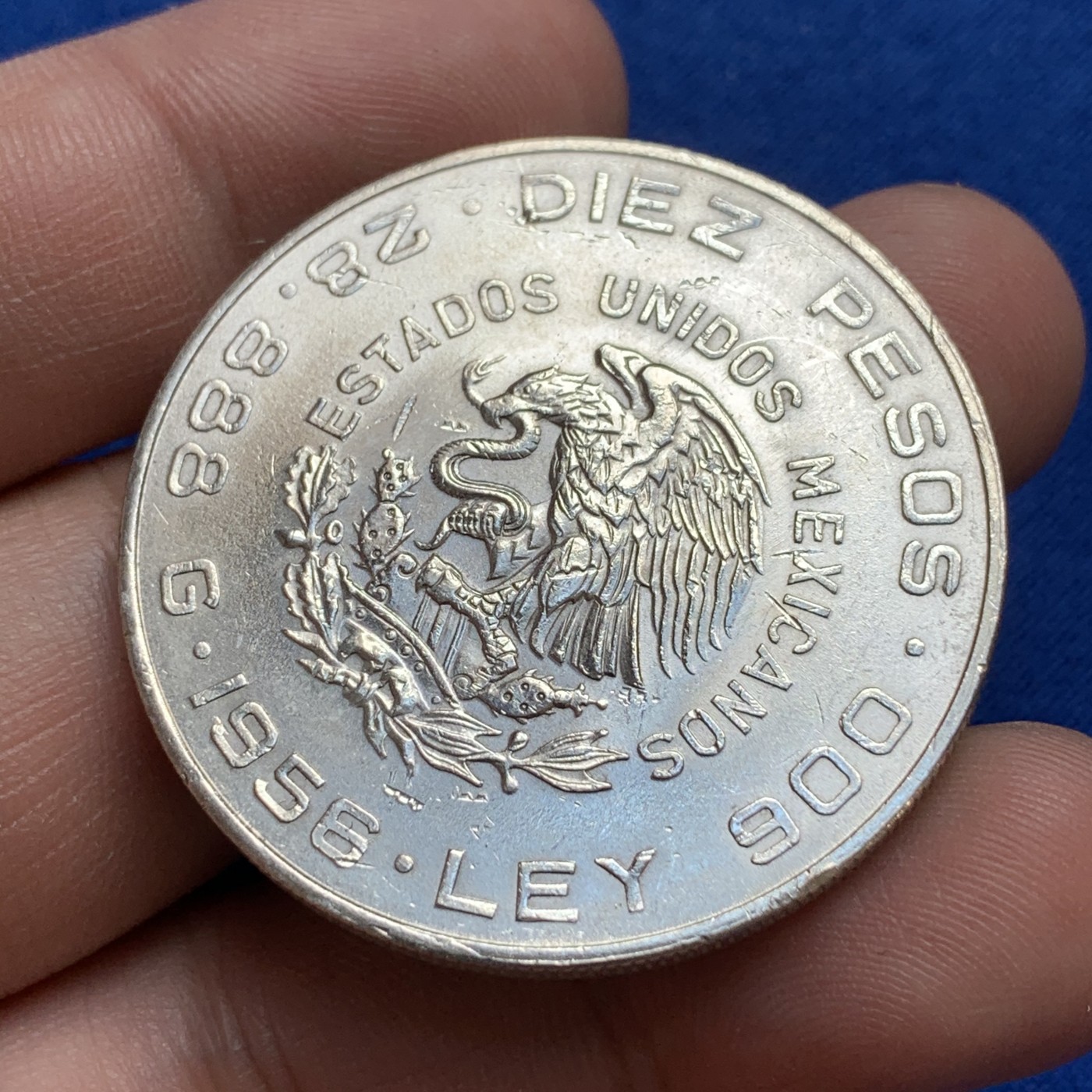 《竞宝斋》第179场-周日，周一2场 (全场包邮) 墨西哥 1956年 10比索大银币