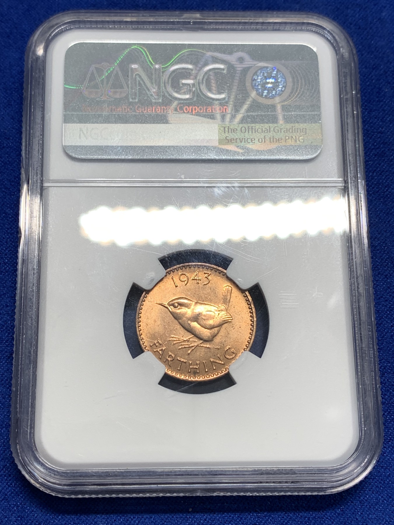 《竞宝斋》第179场-周日，周一2场 (全场包邮) NGC-MS65RD 英国 1943年 亚军分 乔治六世 小鸟 1/4便士 铜币 更高分仅一枚 卷拆极美品 非常漂亮