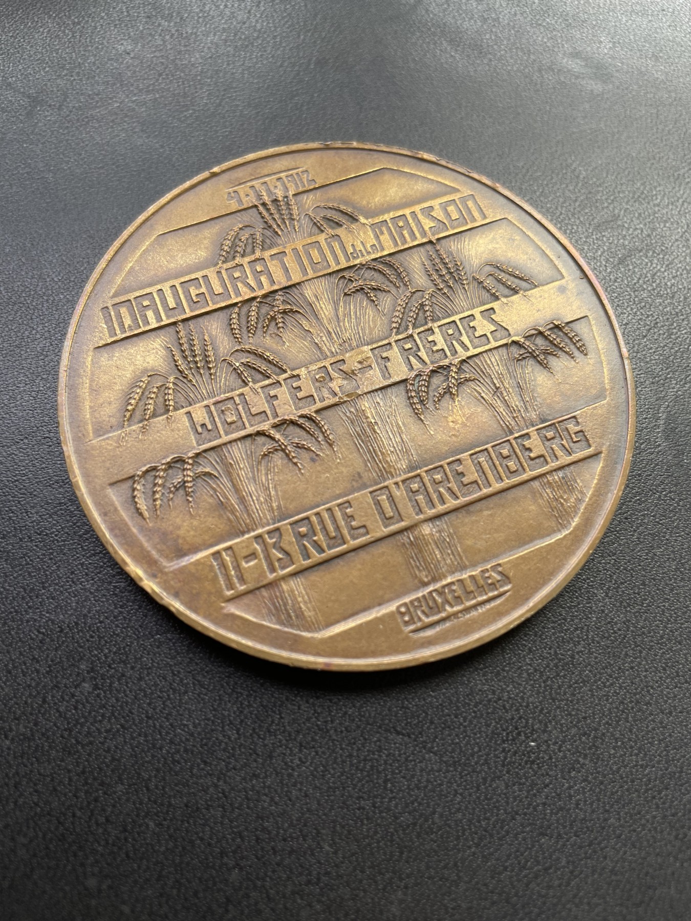 章牌专场-第26期 Marcel Wolfers～1912年沃尔弗斯兄弟公司开业庆典大铜章 （SHBAMA协会32号作品）直径：64 mm