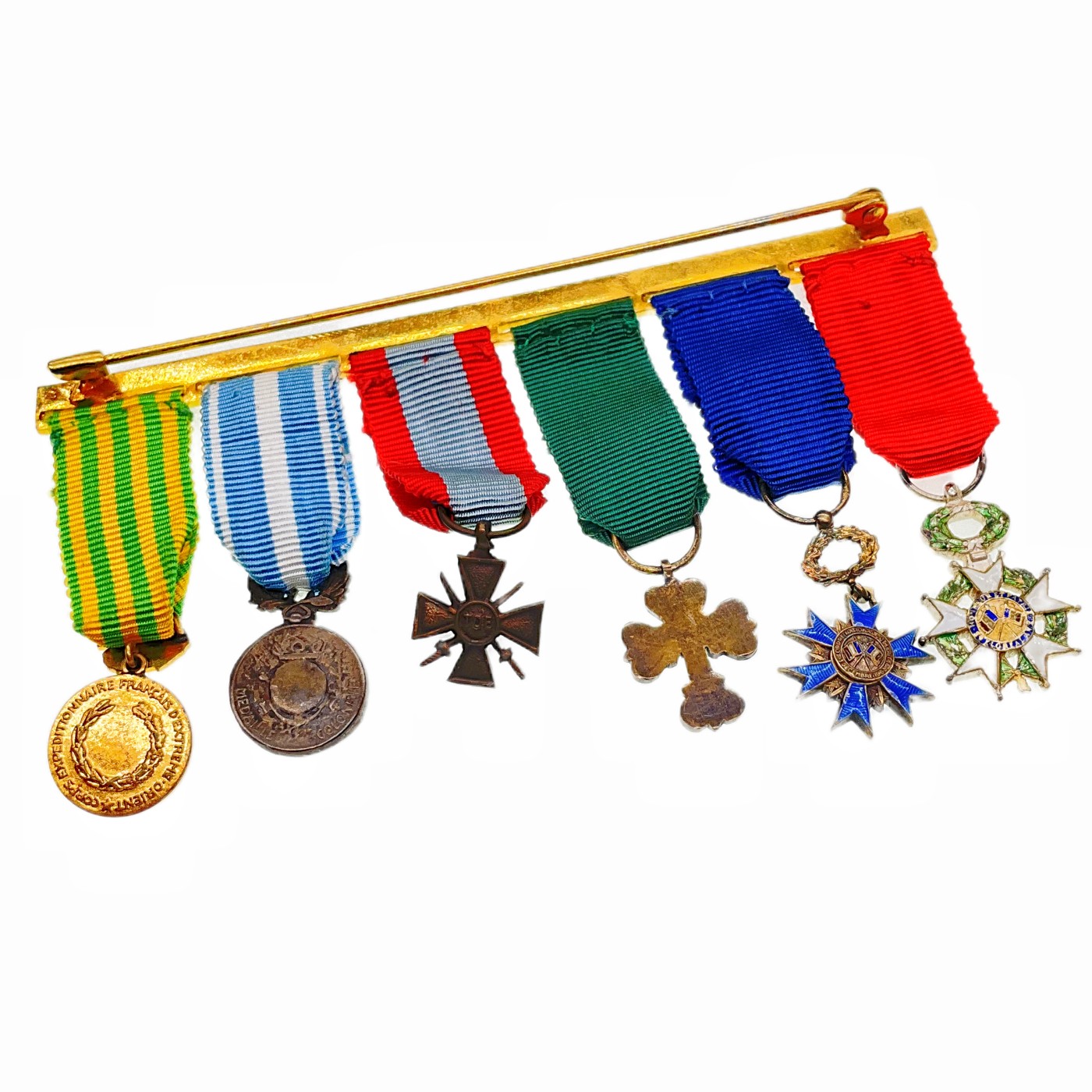 勋章奖章交易所2023.7.8群拍 法国迷你章联排，包含荣军、国家功勋、葡萄牙阿维什勋章，殖民奖章和印支奖章，阿维什珐琅完整较少见，鸽子勿扰