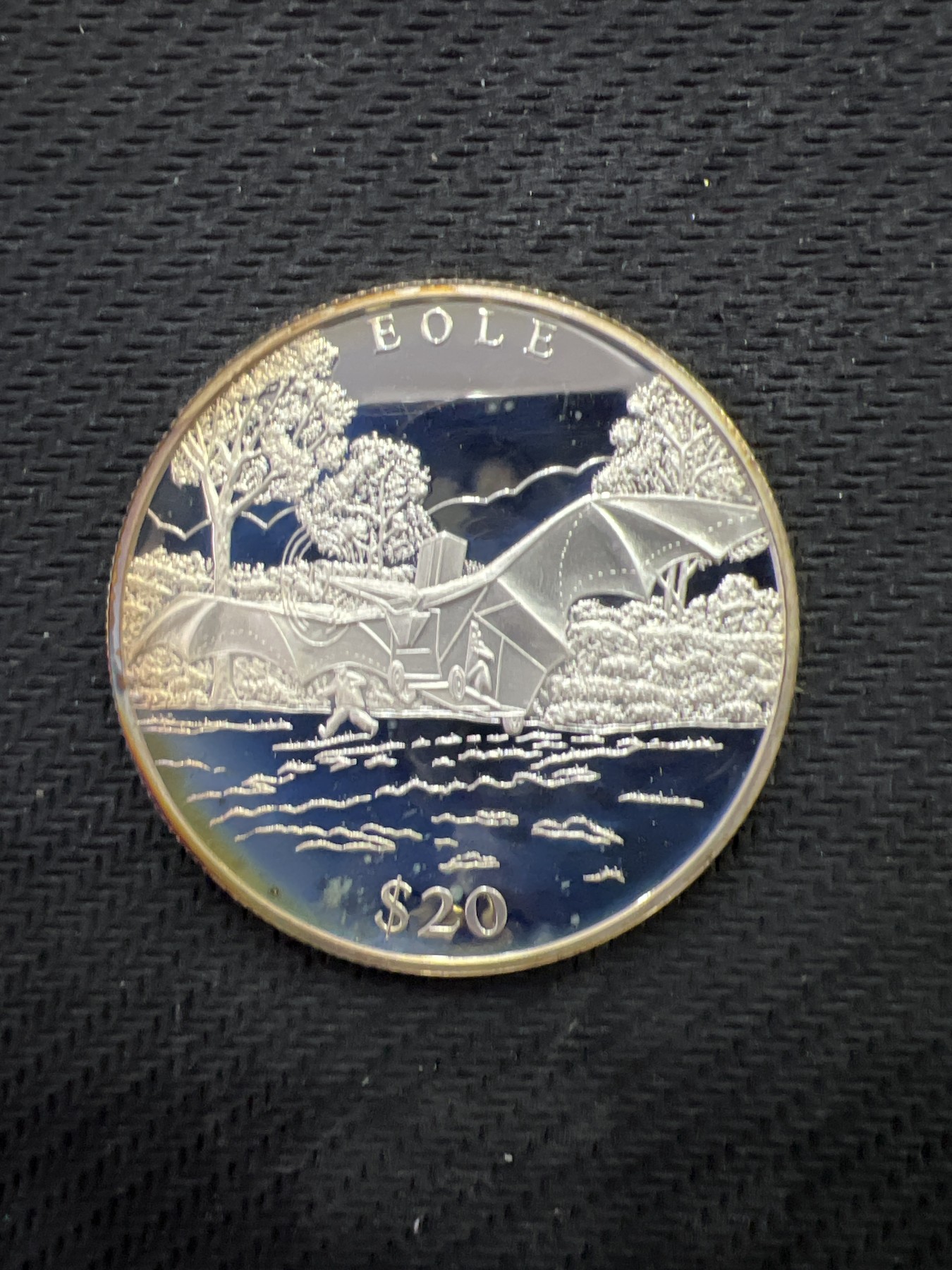 飞翔风筝第三场拍世界纸币银币硬币 利比里亚2000年精制银币