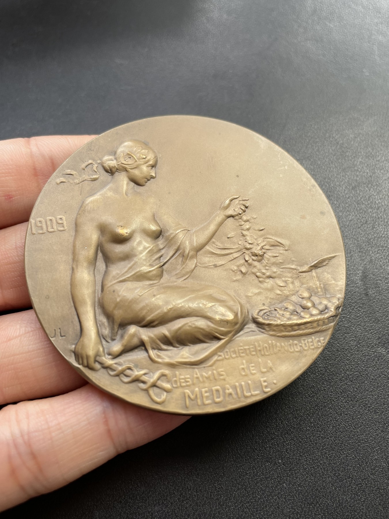 章牌专场-第26期 Jean Lécroart～1909年布鲁塞尔海港工程大铜章 （SHBAMA协会18号作品） 直径：64 mm