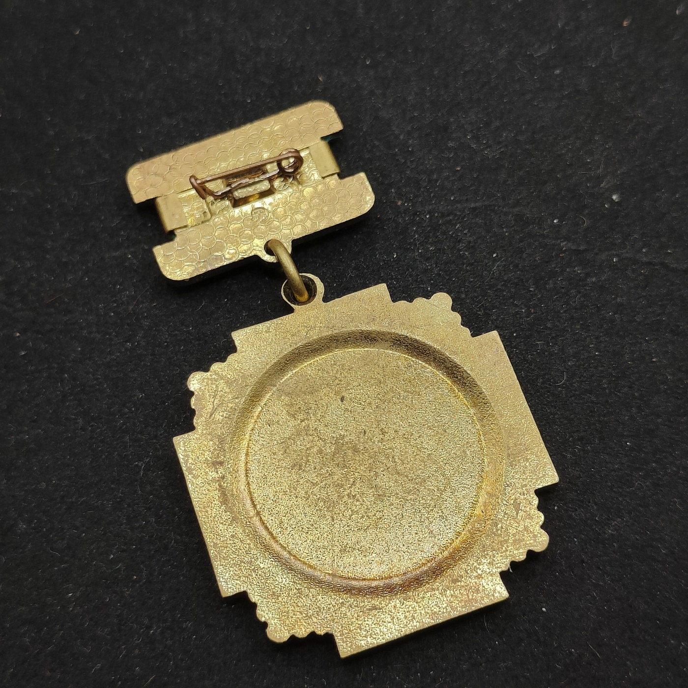 全场0元起拍 第71期 咸鱼国勋章拍卖专场 7月9日（周日）下午6：00开始 苏联切尔诺贝利拯救生命奖章+