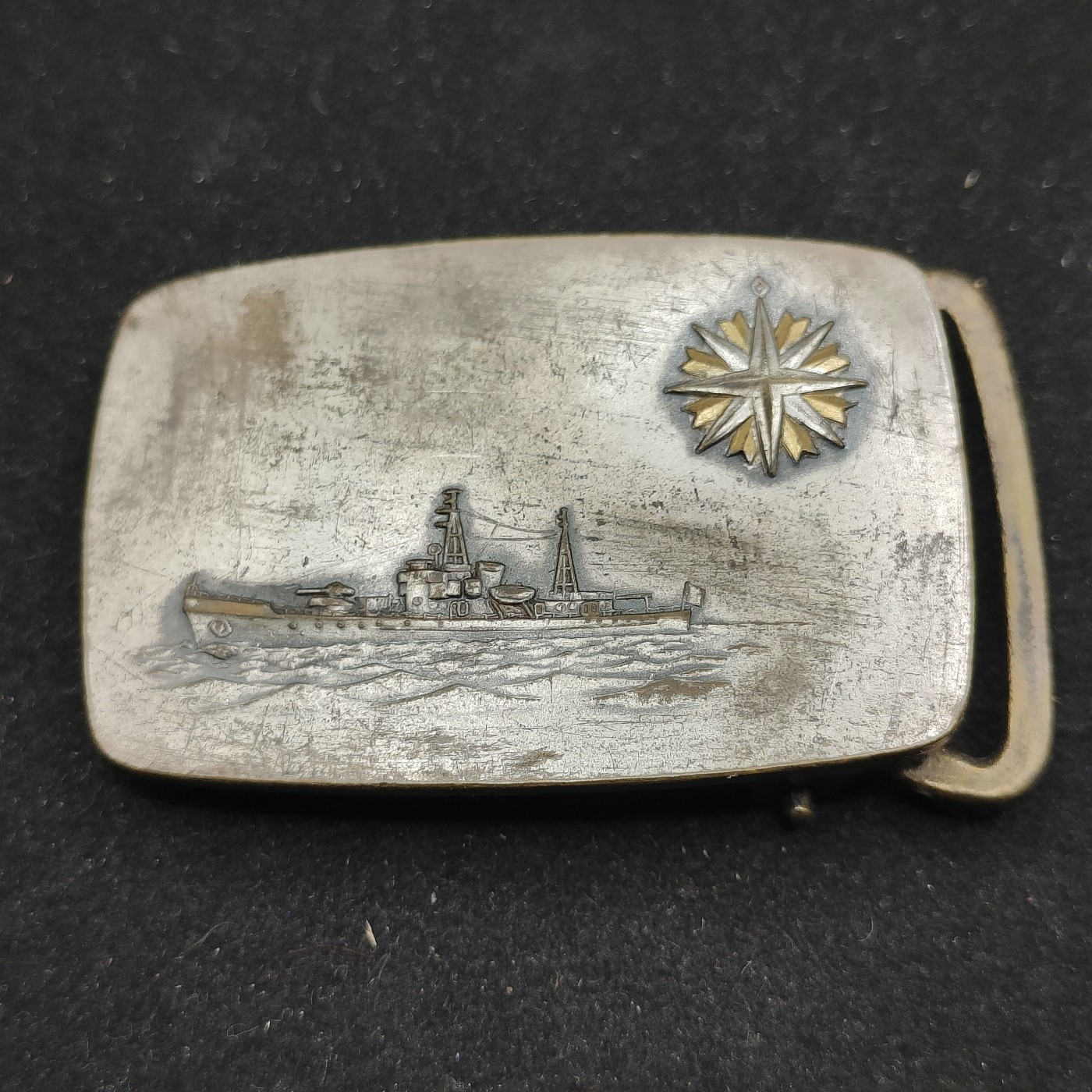 全场0元起拍 第71期 咸鱼国勋章拍卖专场 7月9日（周日）下午6：00开始 日本海上保安厅 短艇竞赛纪念腰带扣