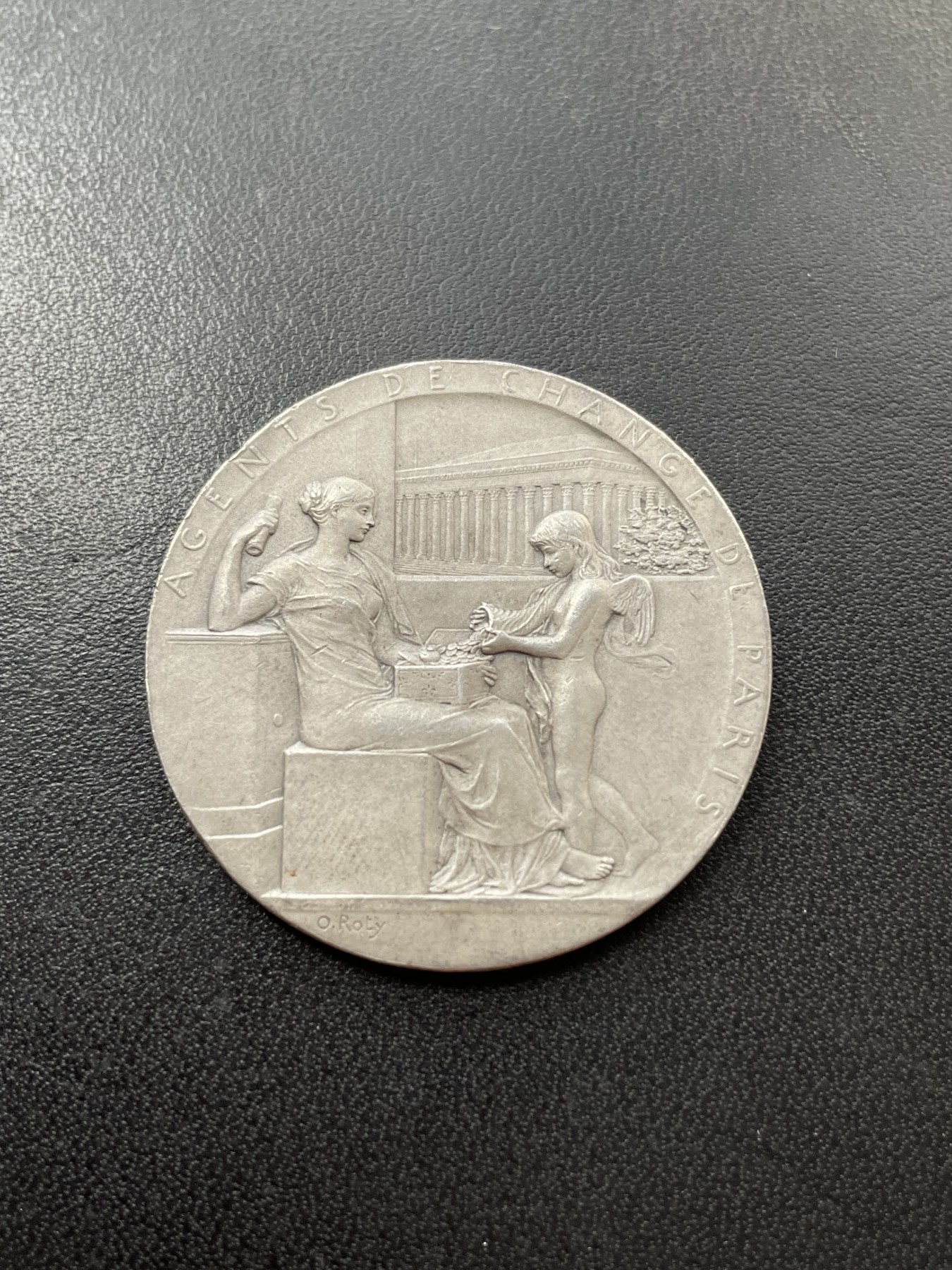 章牌专场-第26期 O.Roty～法国巴黎股票经纪人银章 直径：37 mm ，22 g