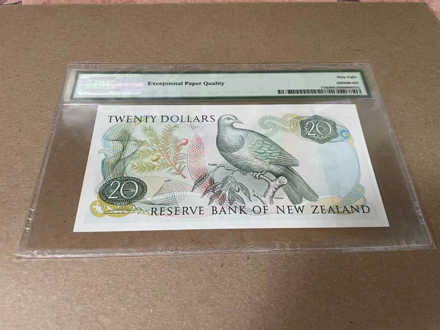 【Blue Auction】✨世界纸币精拍第342期【精】 【710小号】新西兰 1985-89年20元 PMG68EPQ 高分 花冠女王