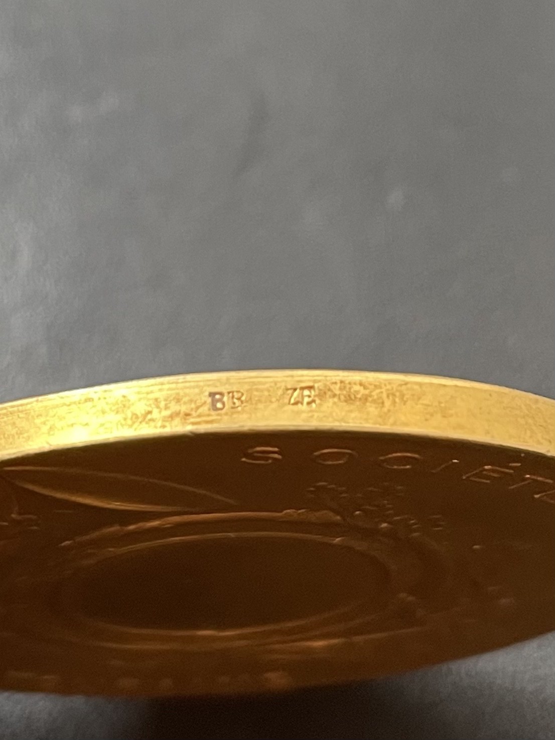 章牌专场-第26期 L. Cariat～法国犬协会镀金铜章 直径：50 mm 