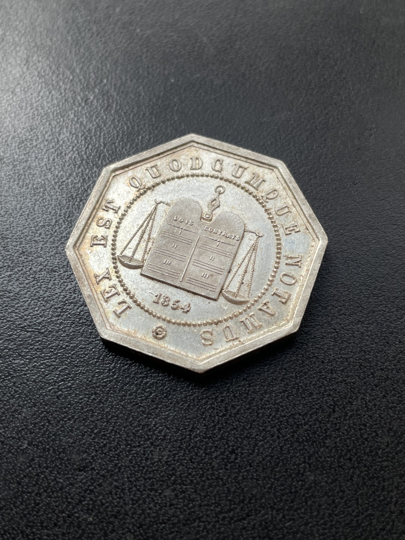 章牌专场-第26期 法国亚眠商业银章 直径：32 mm ，15.5 g