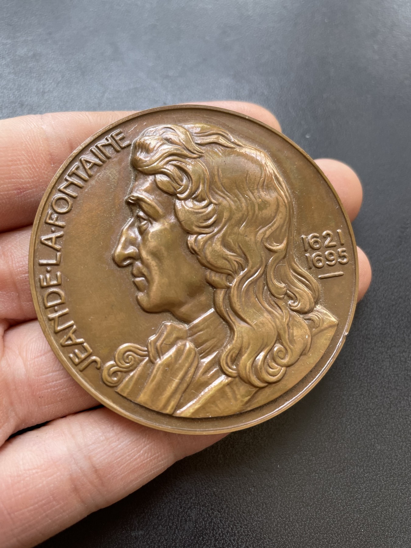 章牌专场-第26期 Jean Vernon～法国寓言大师拉封丹纪念铜章 直径：59 mm