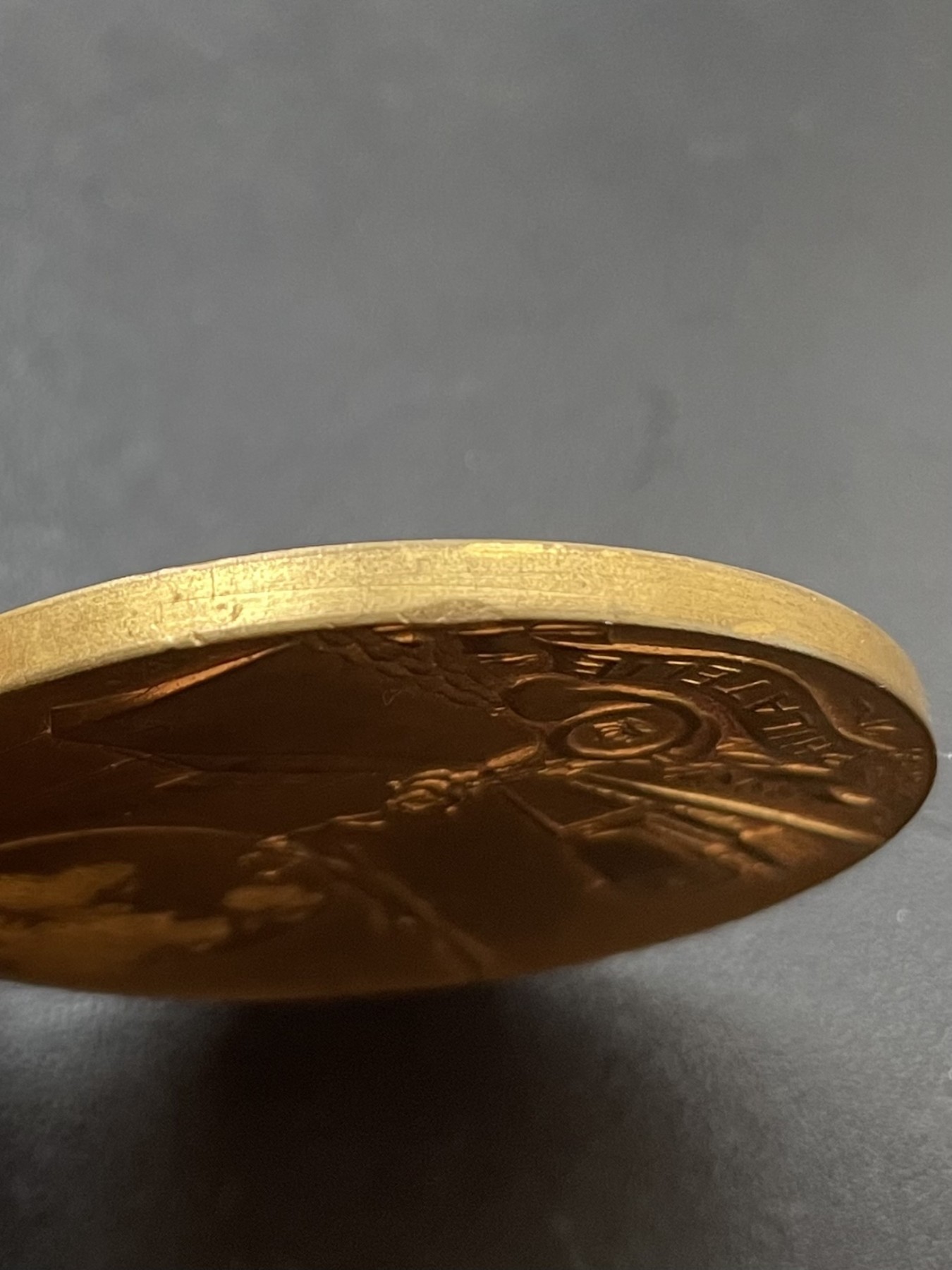 章牌专场-第26期 1946年安特卫普国际邮展镀金铜章 直径：50 mm